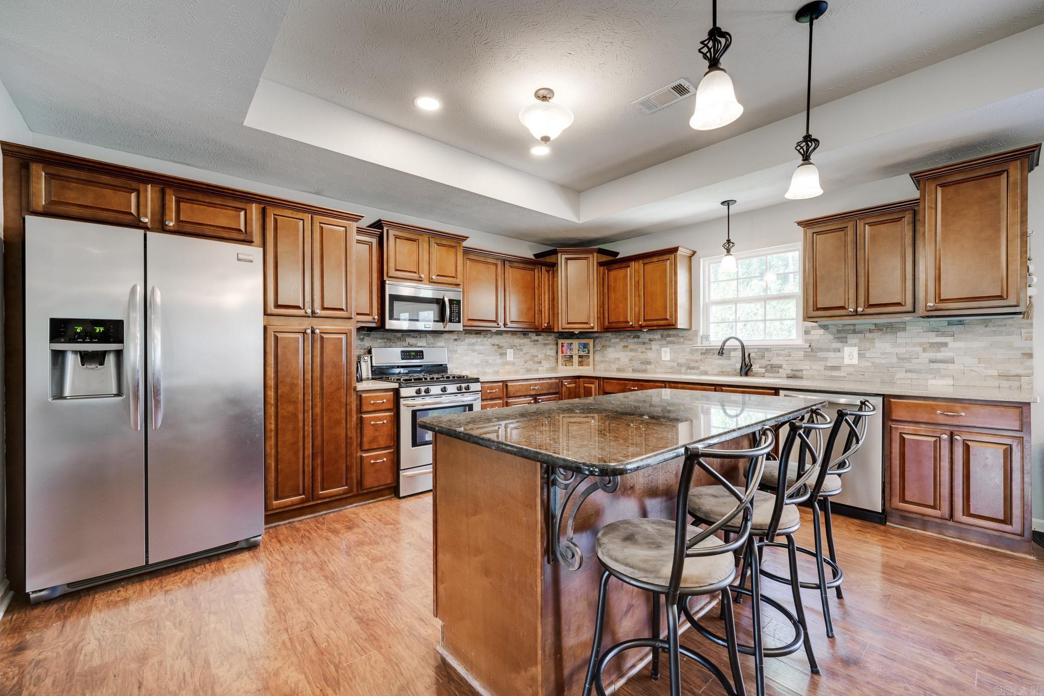 79 Kennedy Hollow  Houston, AR