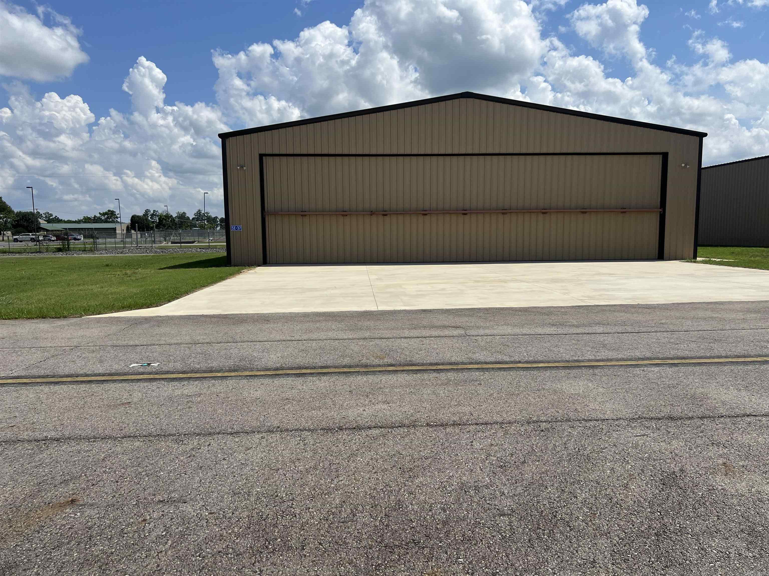 2609 S Main  Searcy, AR