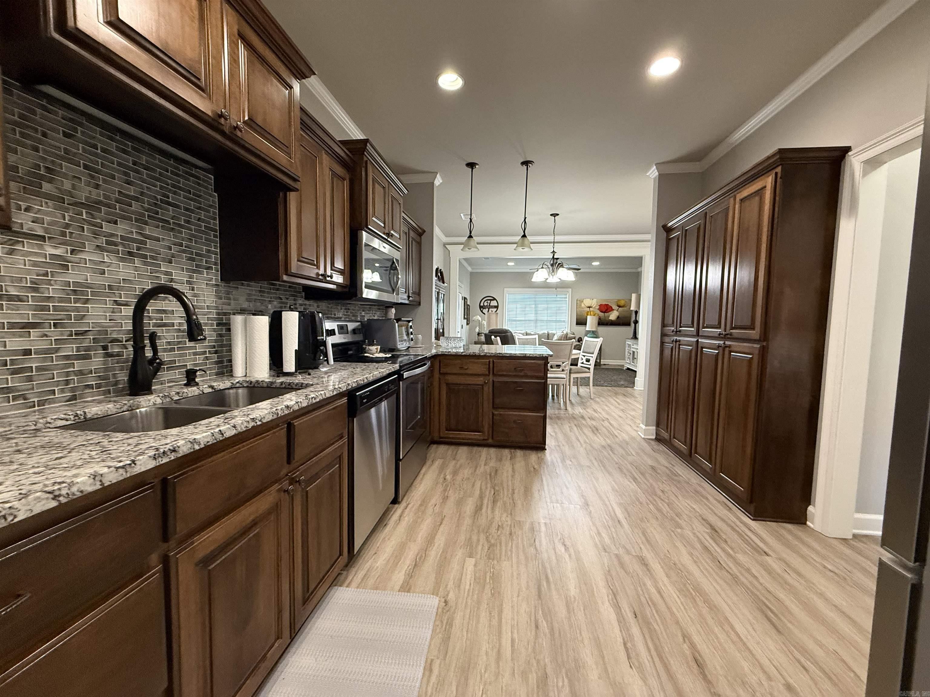 213 Cobblestone  Russellville, AR
