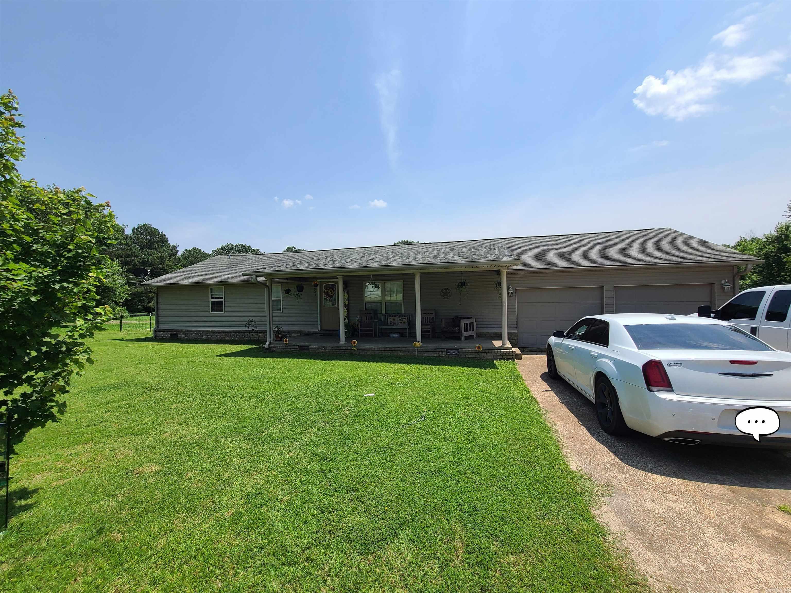 343 W 13th  Newark, AR