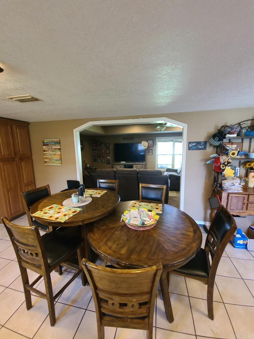 343 W 13th  Newark, AR