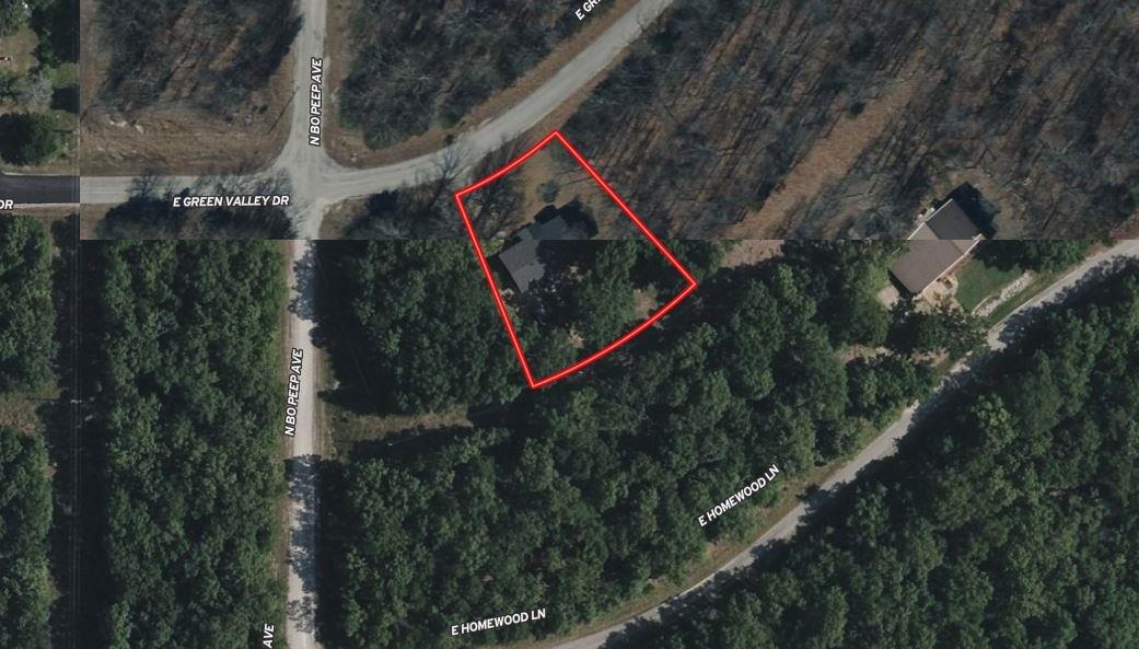 203 E Green Valley Drive  Horseshoe Bend, AR