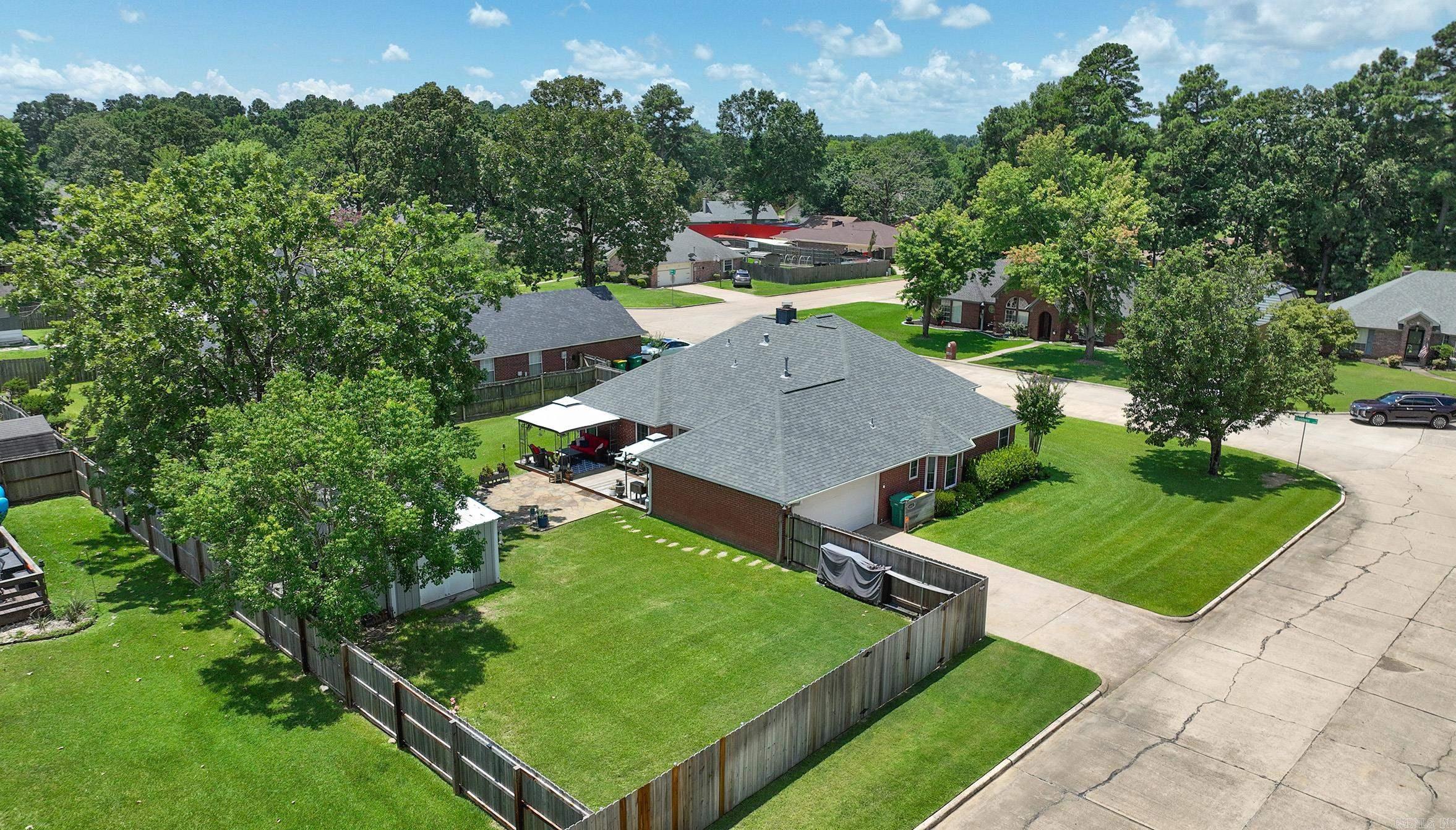 6012 Yorktown Pl  Texarkana, TX