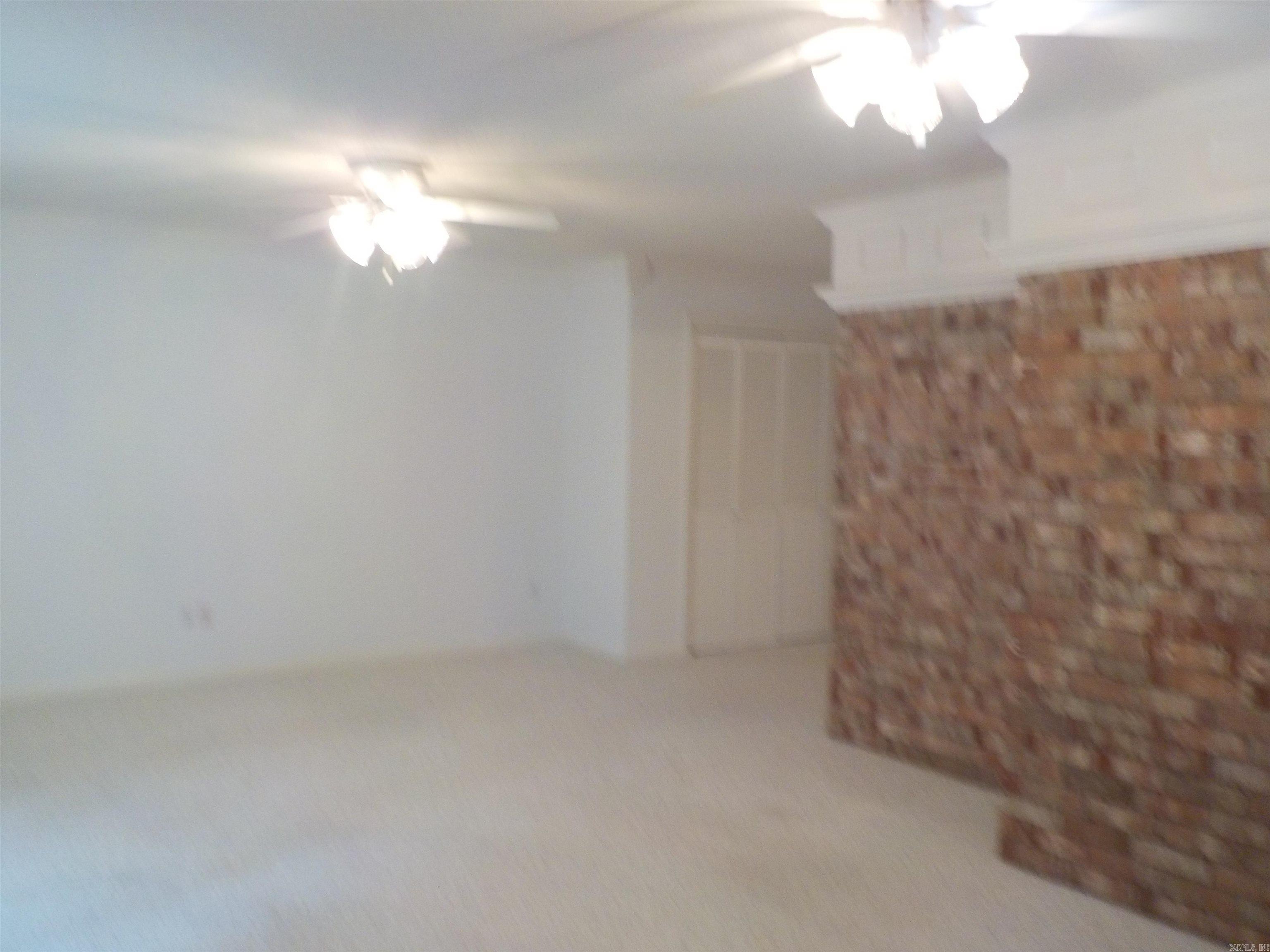 6 Baker Searcy, AR 72143
