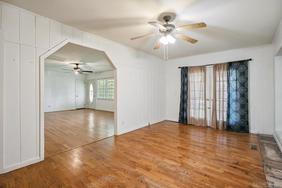 722 Circle  Cave City, AR