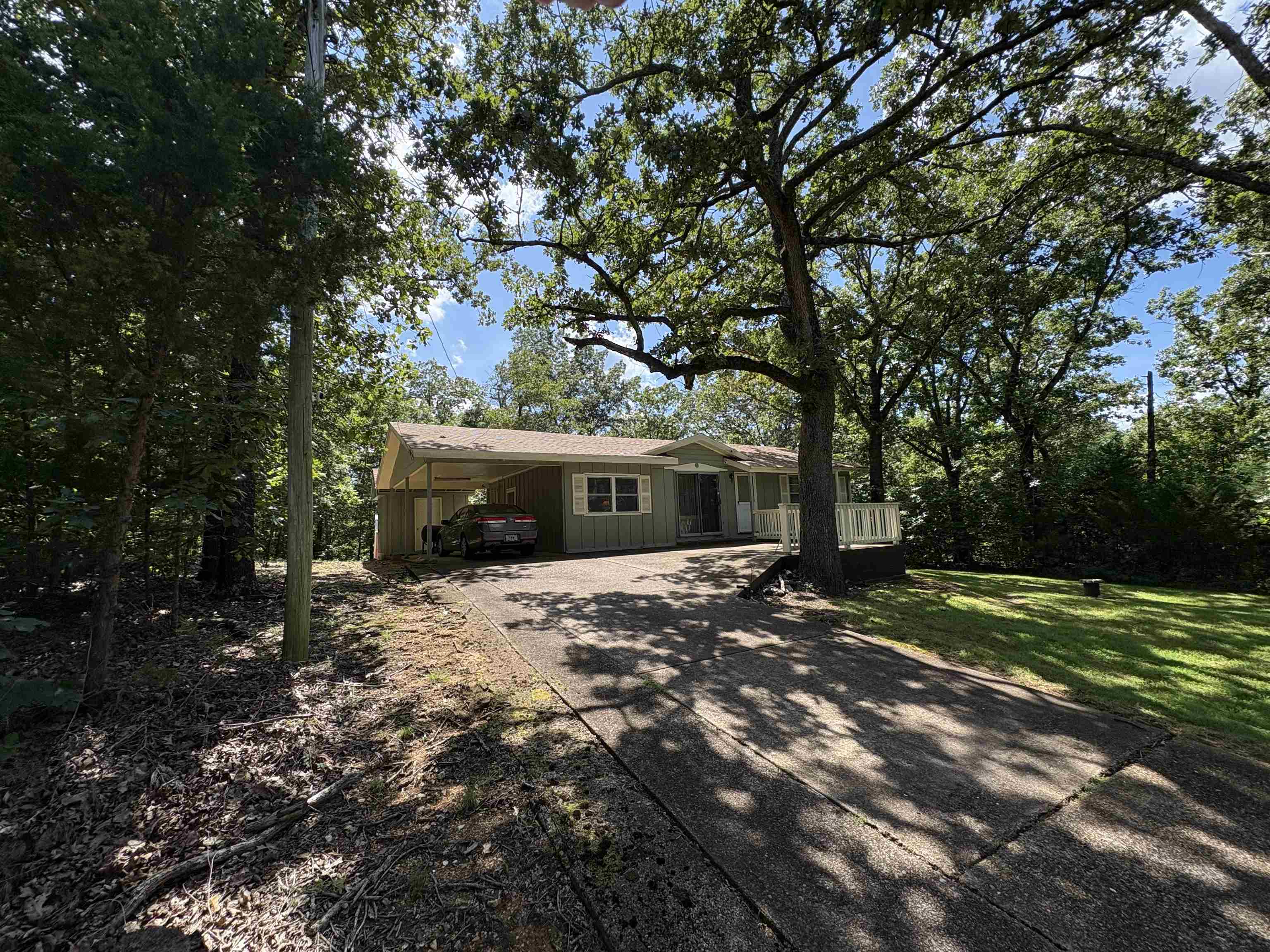 36 Delaware  Cherokee Village, AR