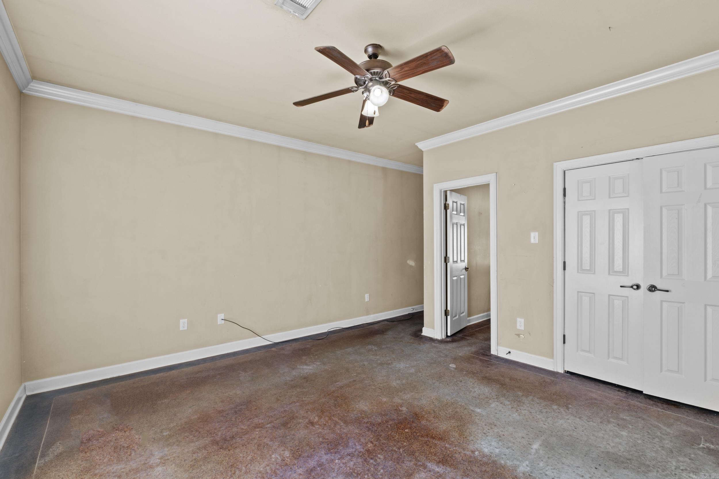 209 Round Mountain Road El Paso, AR 72045