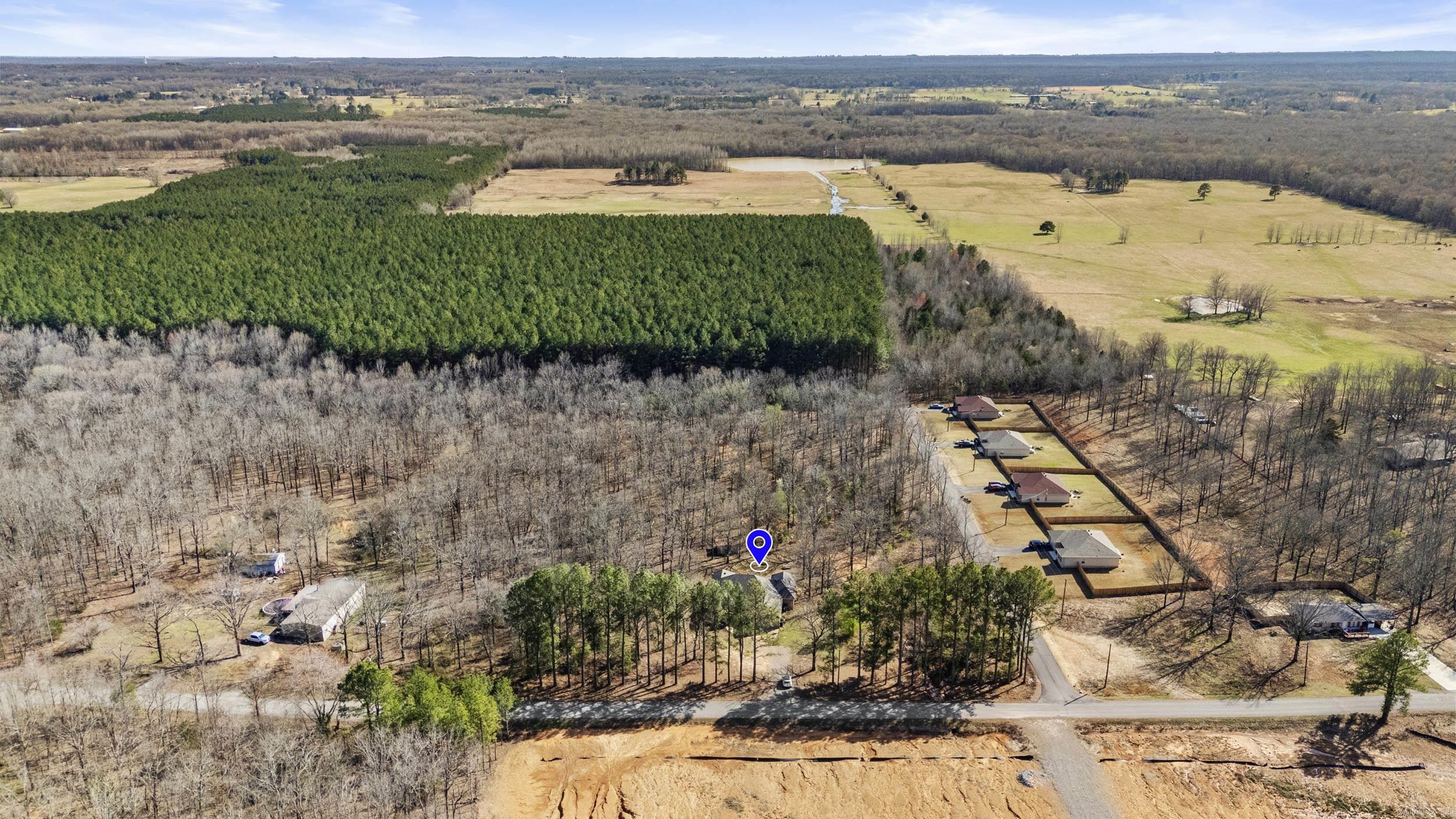 209 Round Mountain Road El Paso, AR 72045