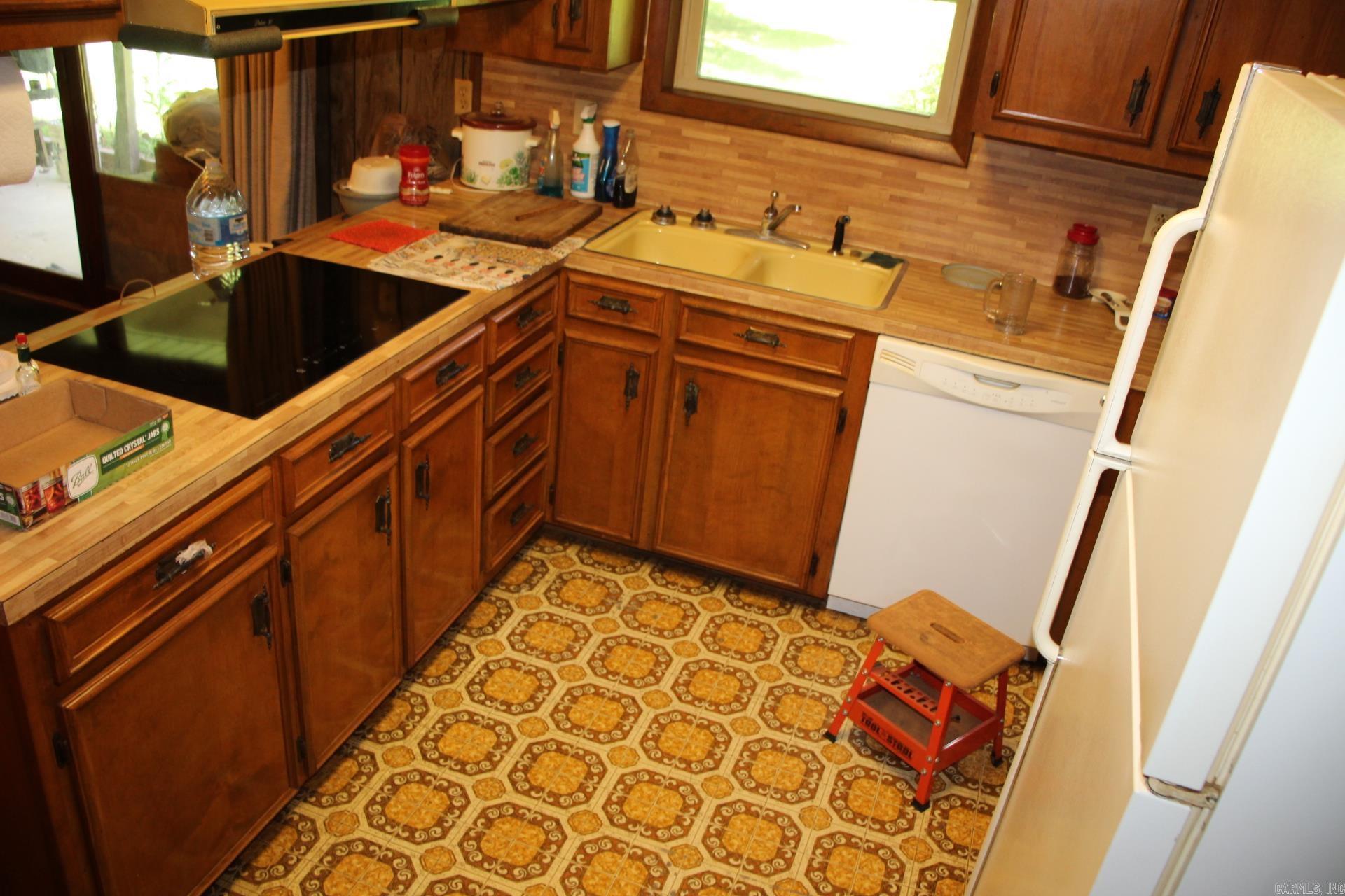 313 MC 5004  Yellville, AR