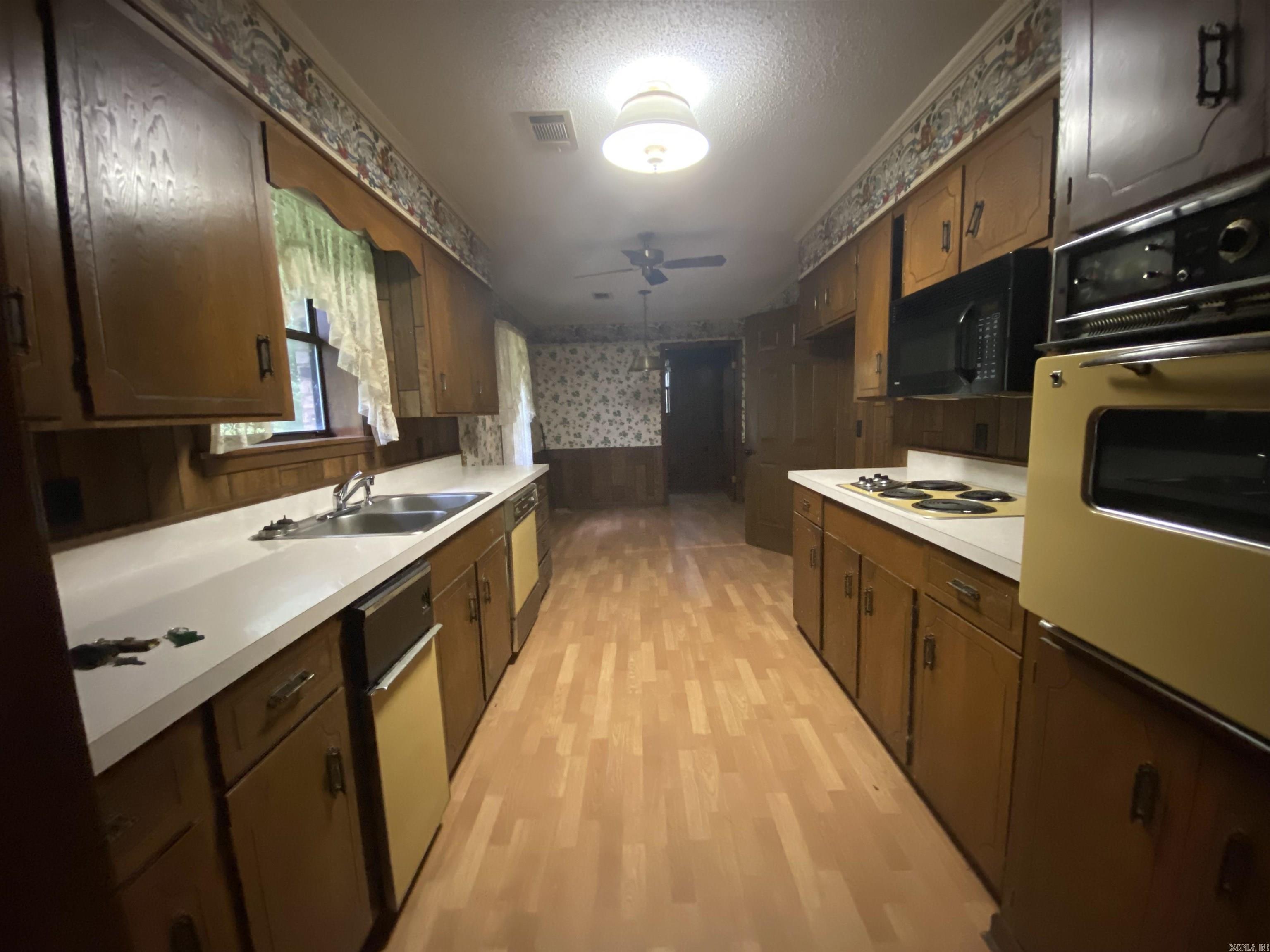 3670 Braxton Camden, AR 71701-7020