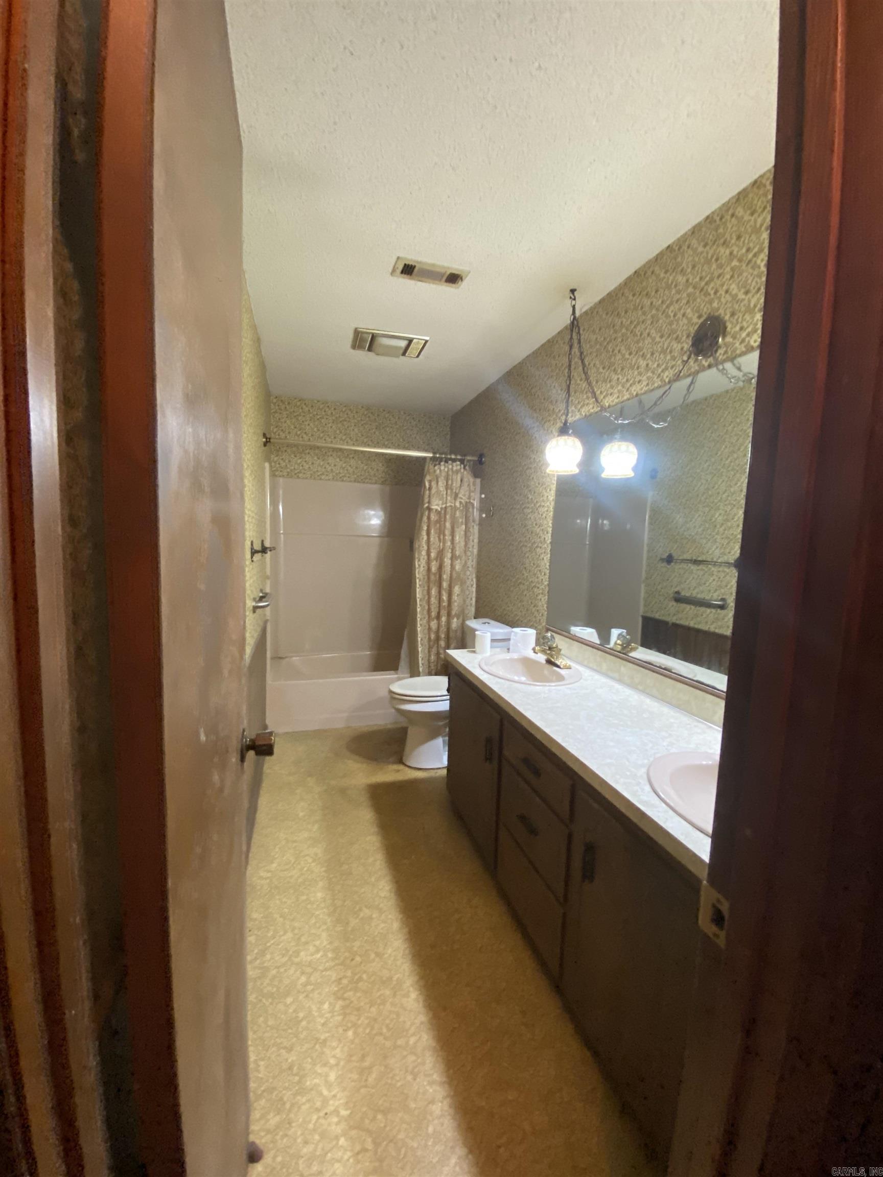 3670 Braxton Camden, AR 71701-7020