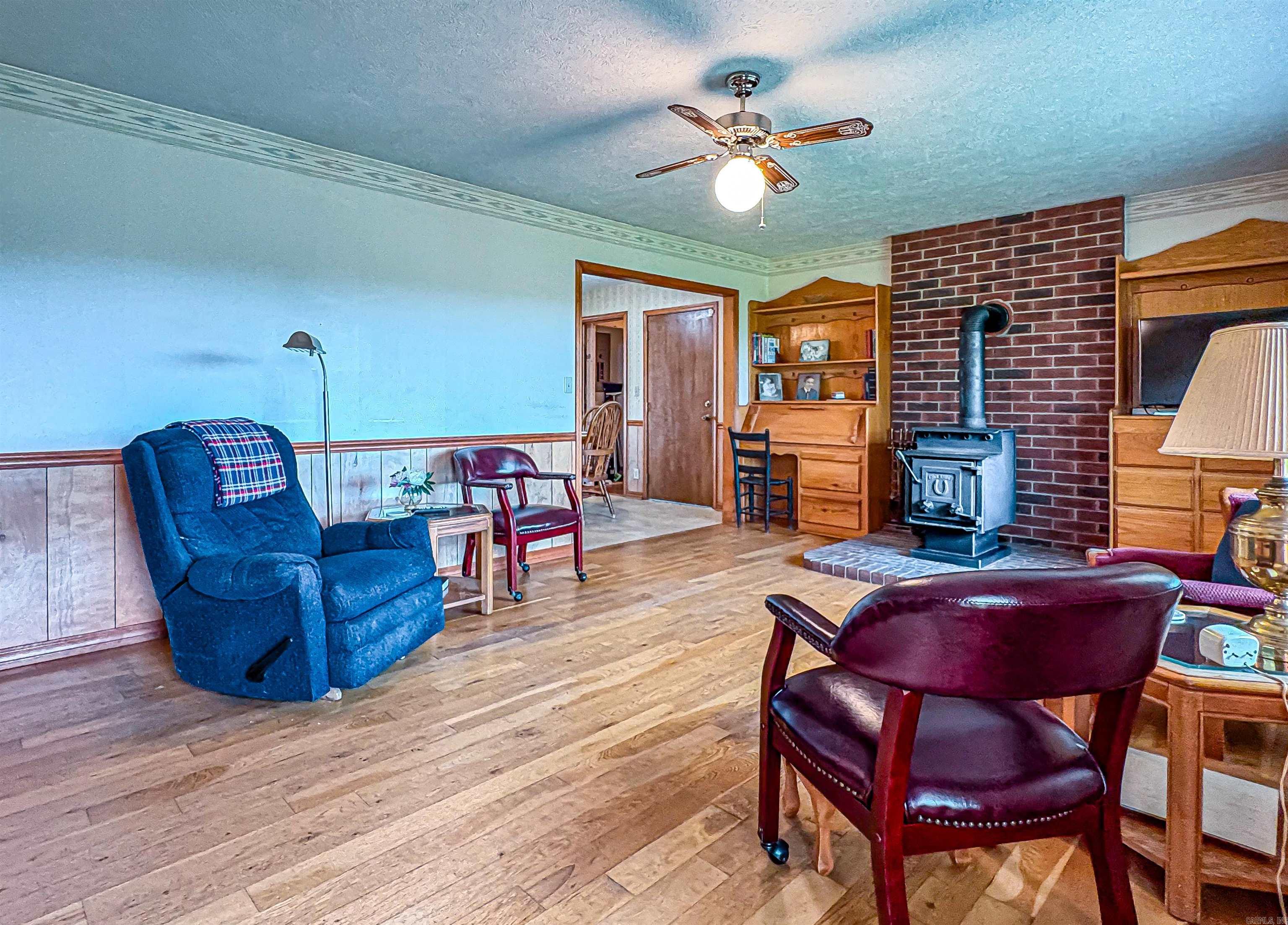 24 Cherry Street Yellville, AR 72687