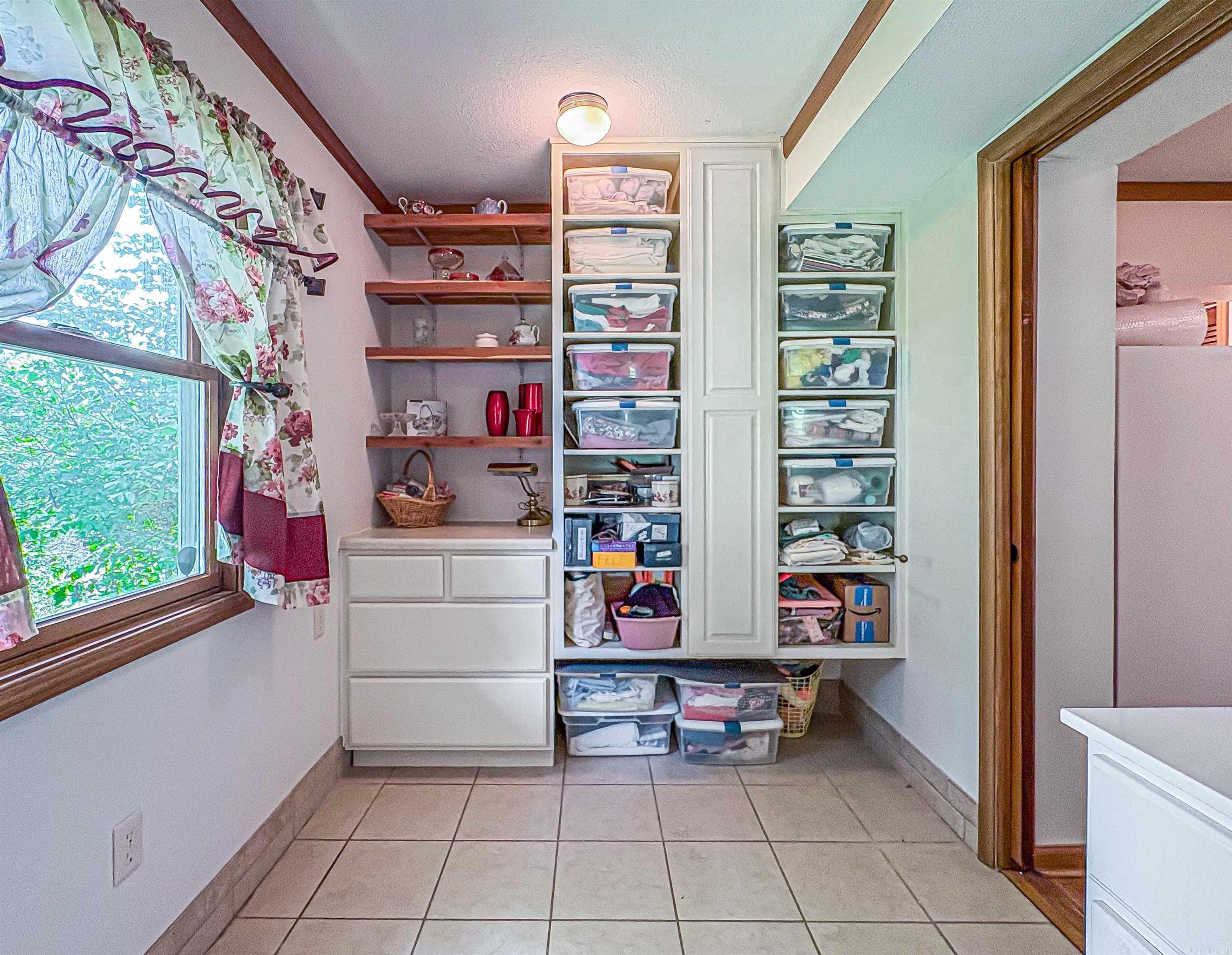 24 Cherry Street Yellville, AR 72687