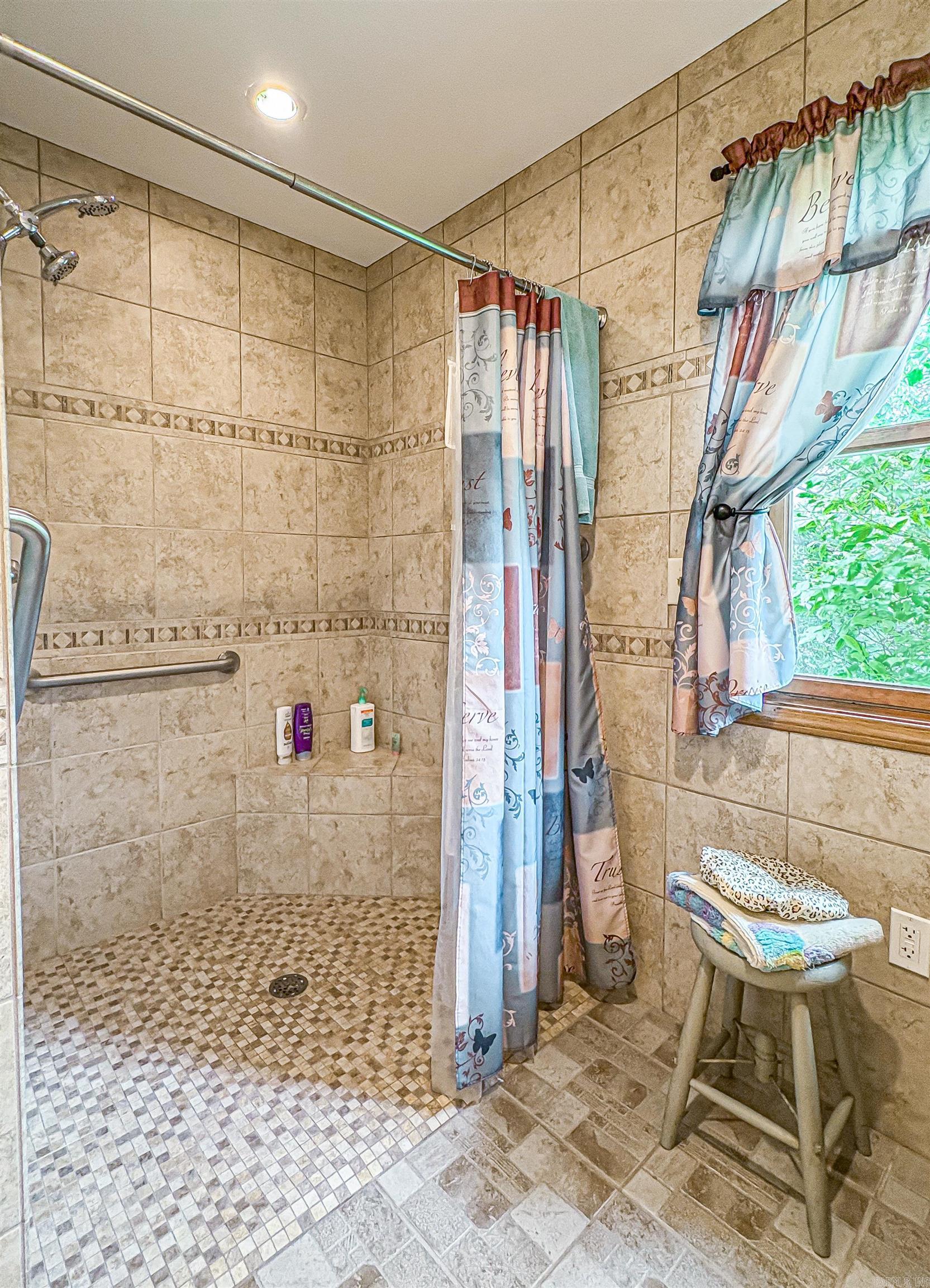 24 Cherry Street Yellville, AR 72687