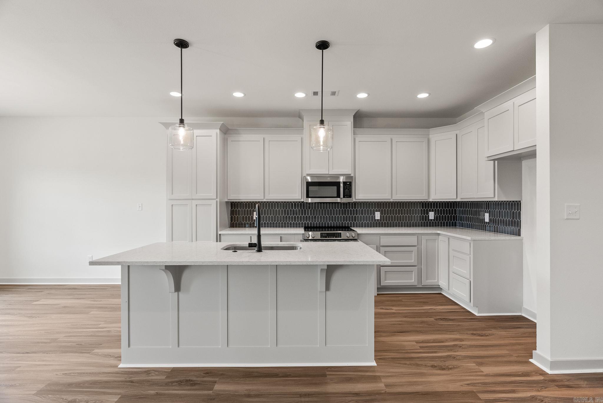9 Ricky Lane  Greenbrier, AR