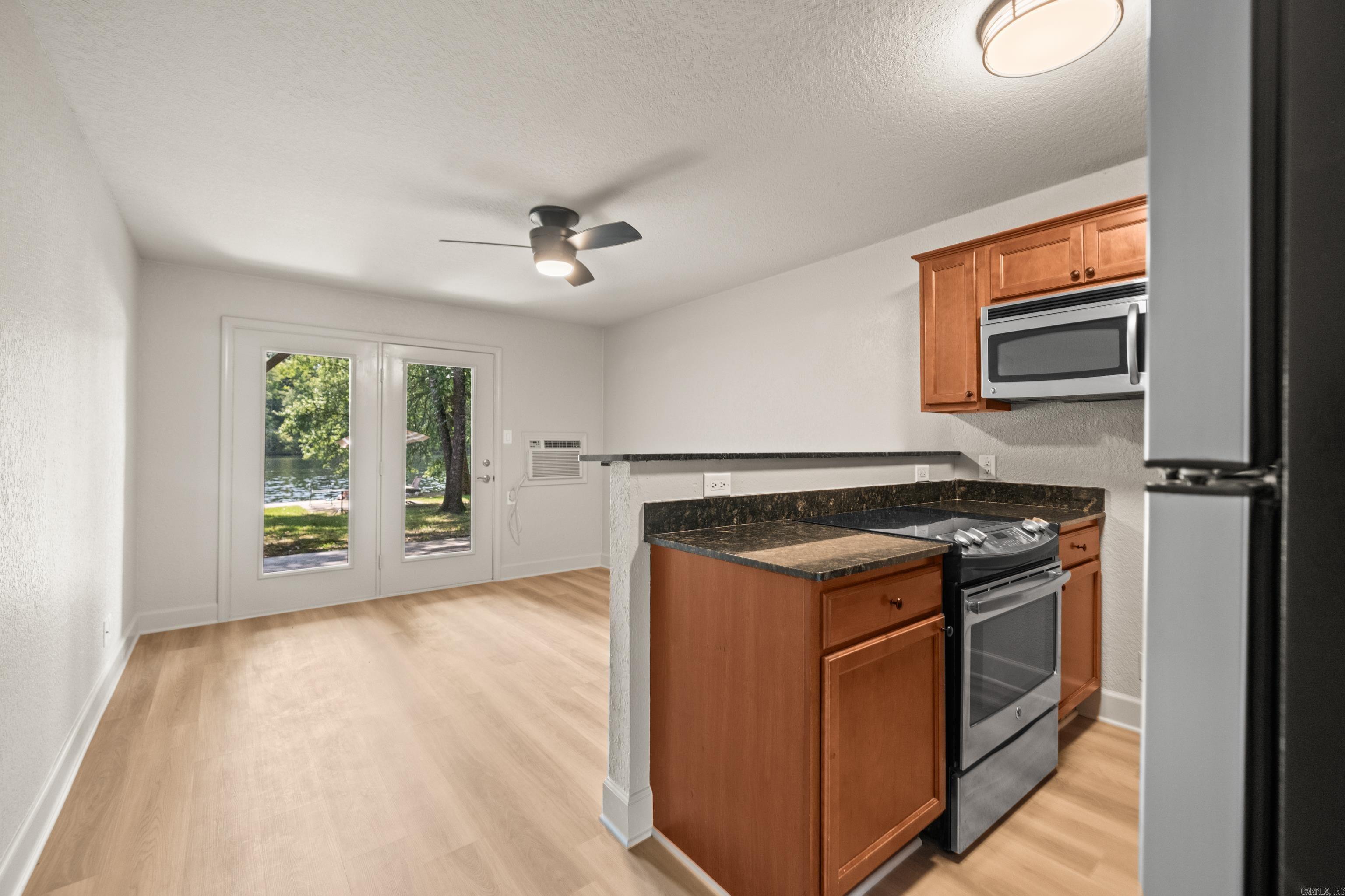 183 River Mill  Hot Springs, AR
