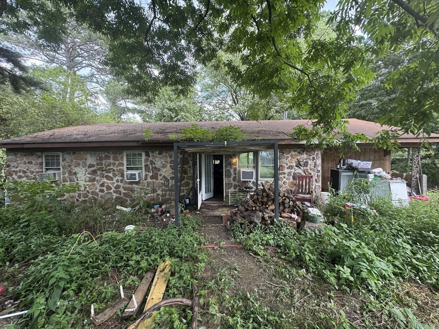 911 Highway 258  Bald Knob, AR