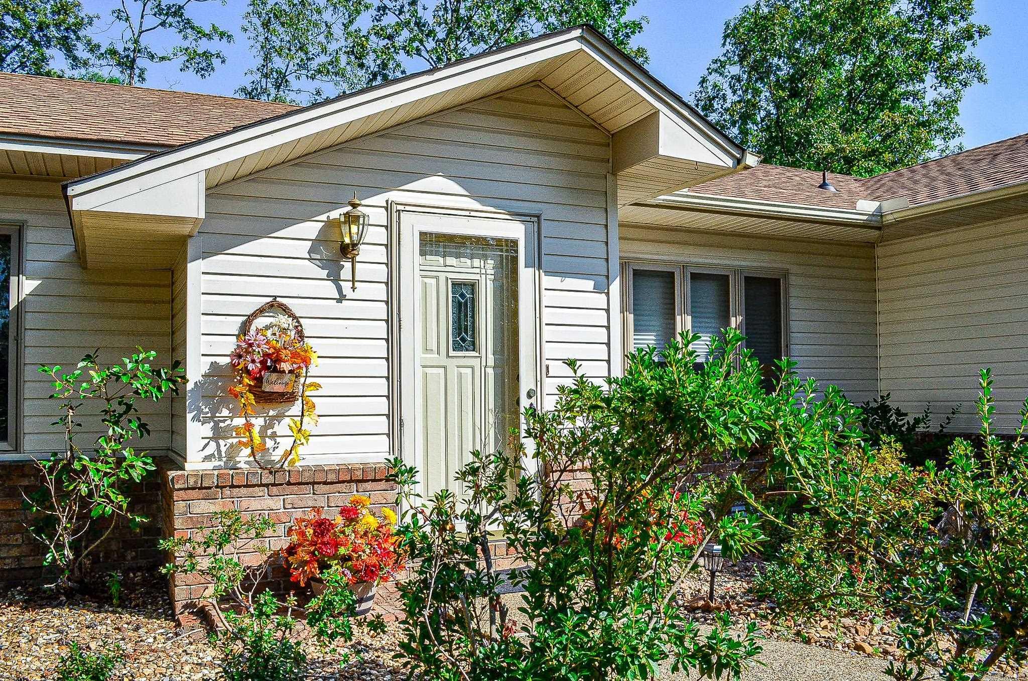 5 Paterna  Hot Springs Village, AR