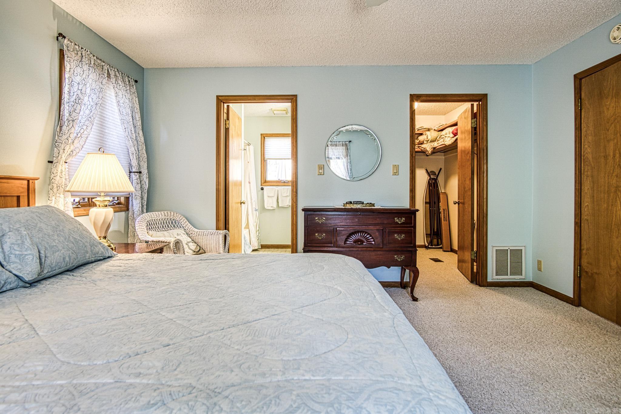 5 Paterna  Hot Springs Village, AR
