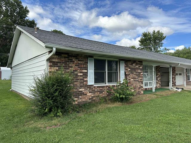 1105  Meadowbrook Drive  Mountain Home, AR
