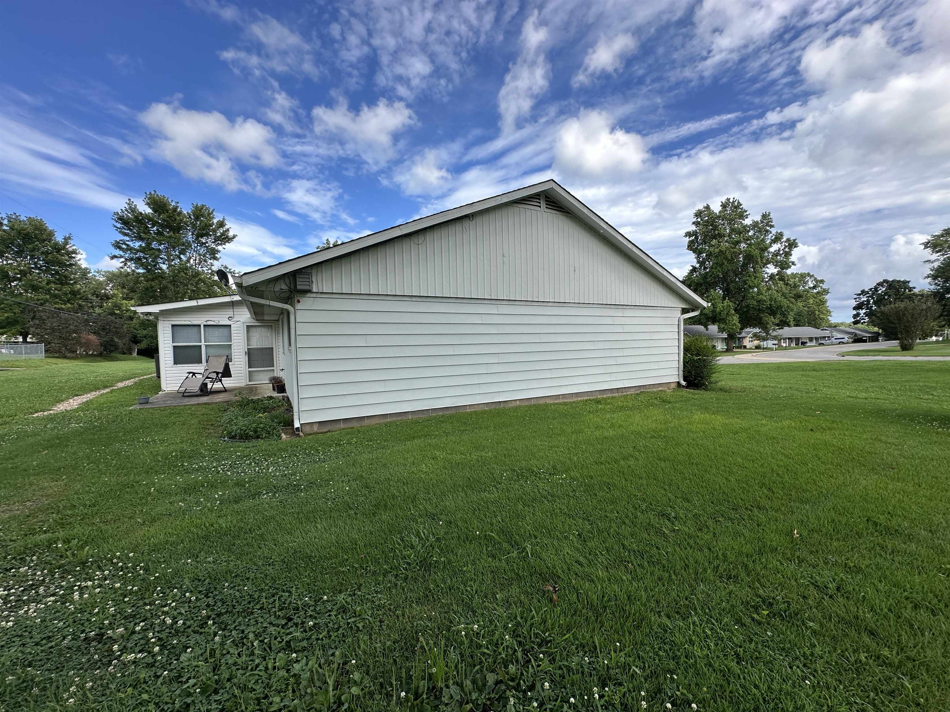 1105 Meadowbrook Drive  Mountain Home, AR