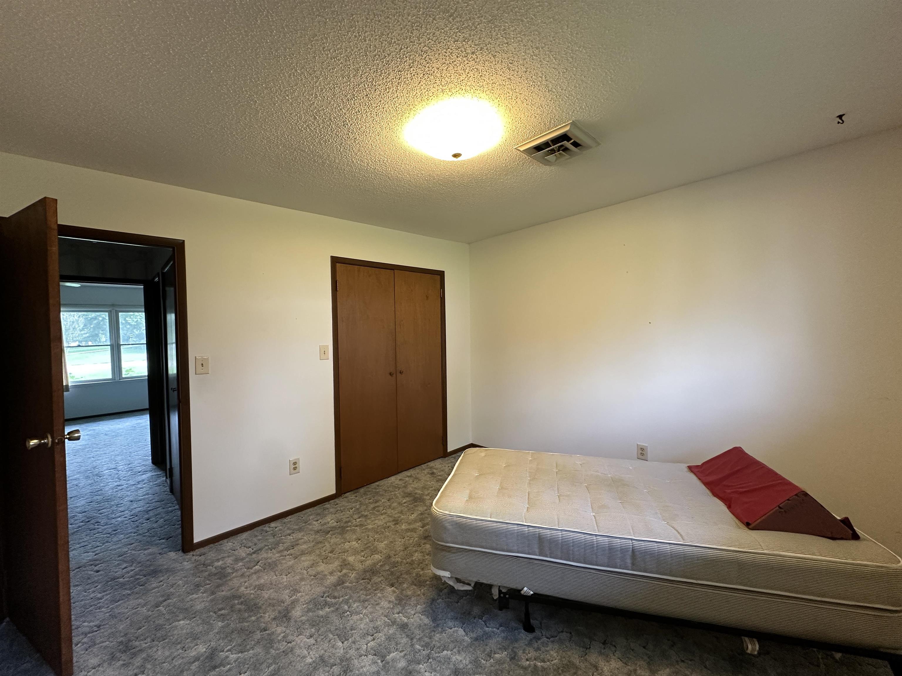 1105 Meadowbrook Drive  Mountain Home, AR