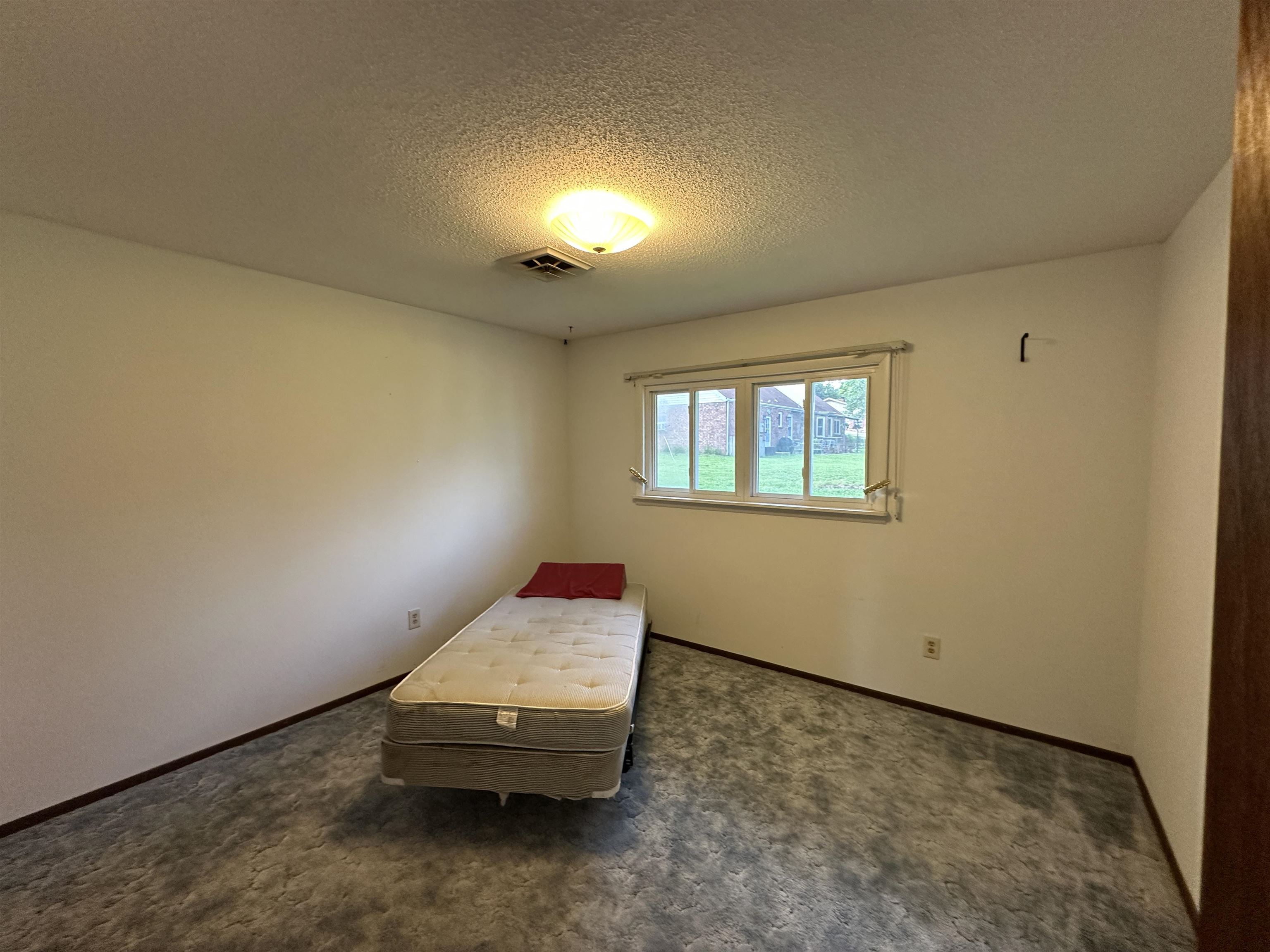 1105 Meadowbrook Drive  Mountain Home, AR