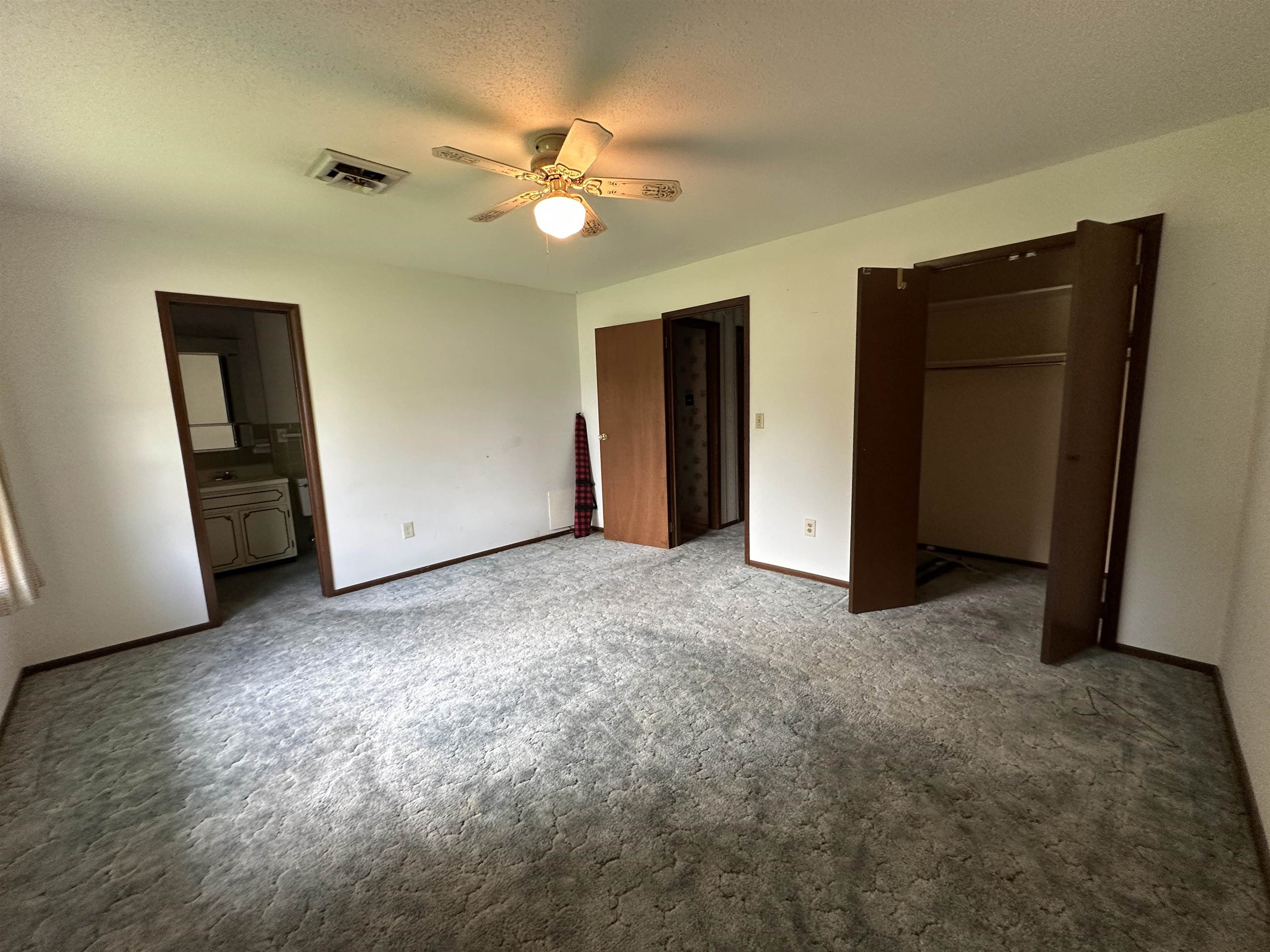 1105 Meadowbrook Drive  Mountain Home, AR