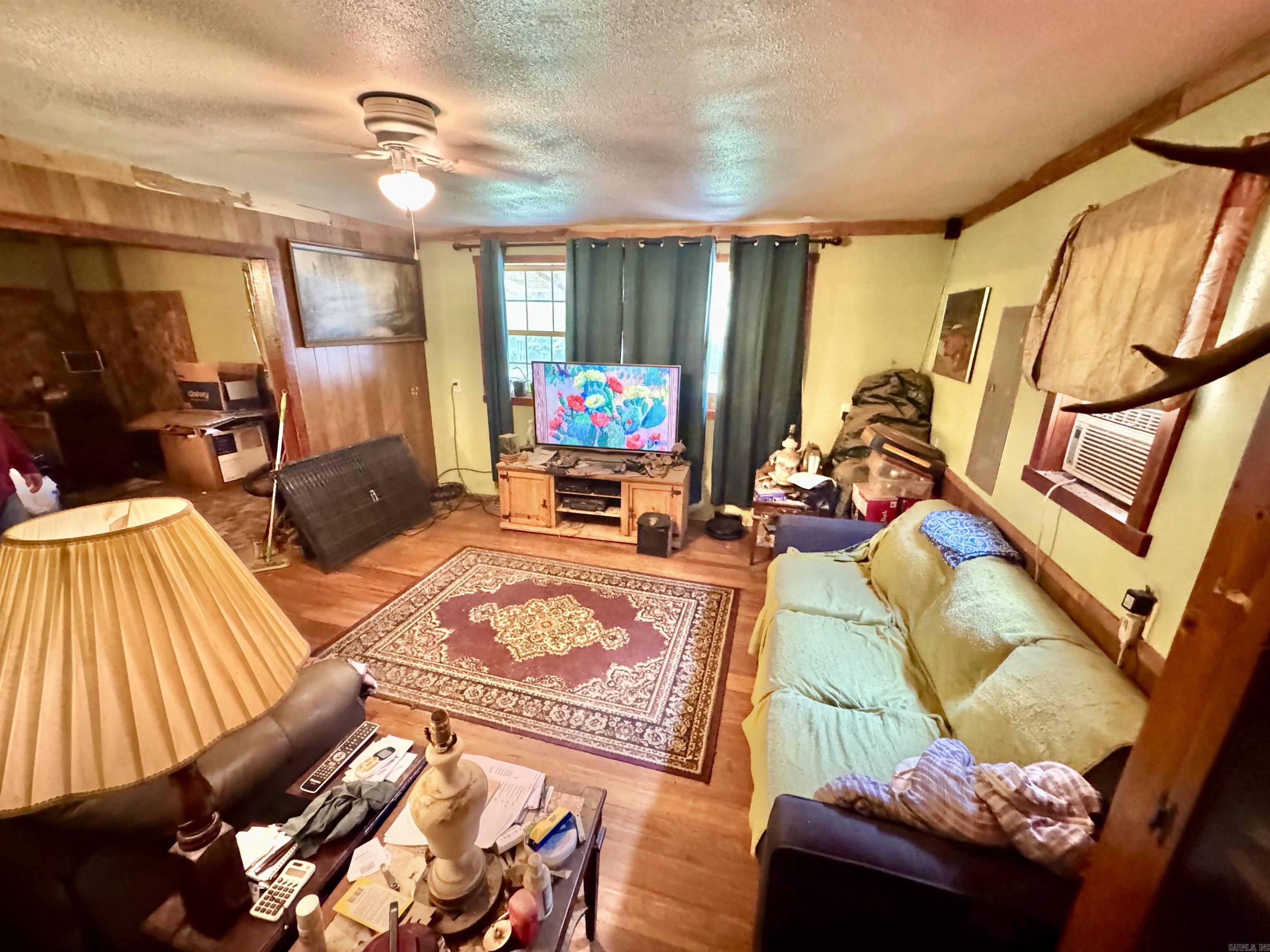 680 Petters Rd.  Mountain View, AR