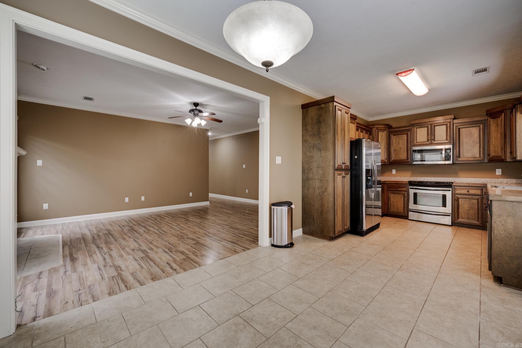 62 Oak Tree  Conway, AR