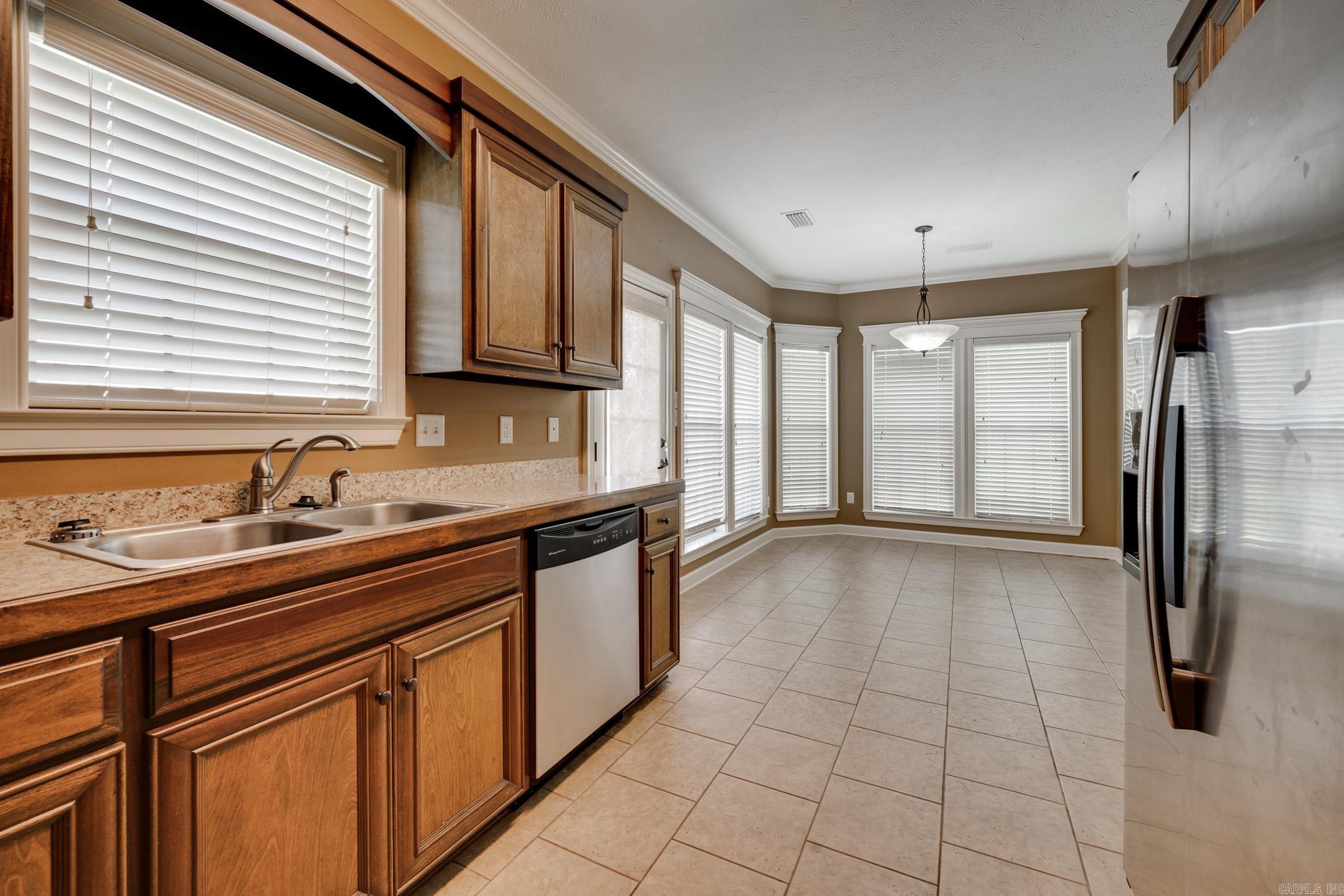 62 Oak Tree  Conway, AR