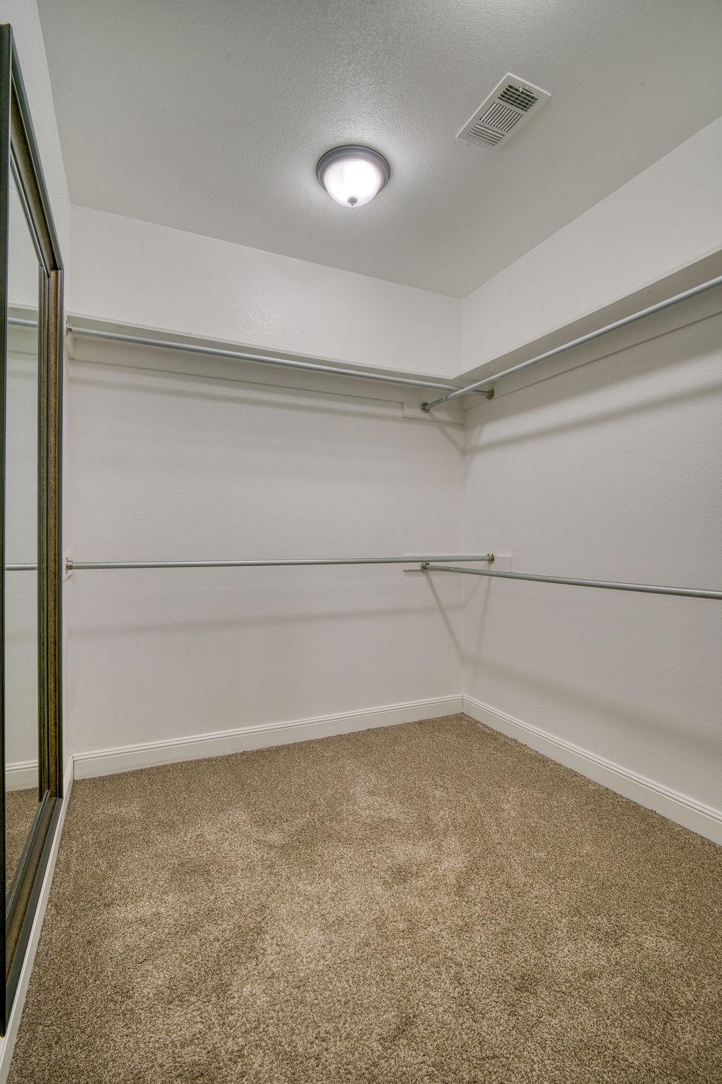 3501 Burdyshaw Jonesboro, AR 72405