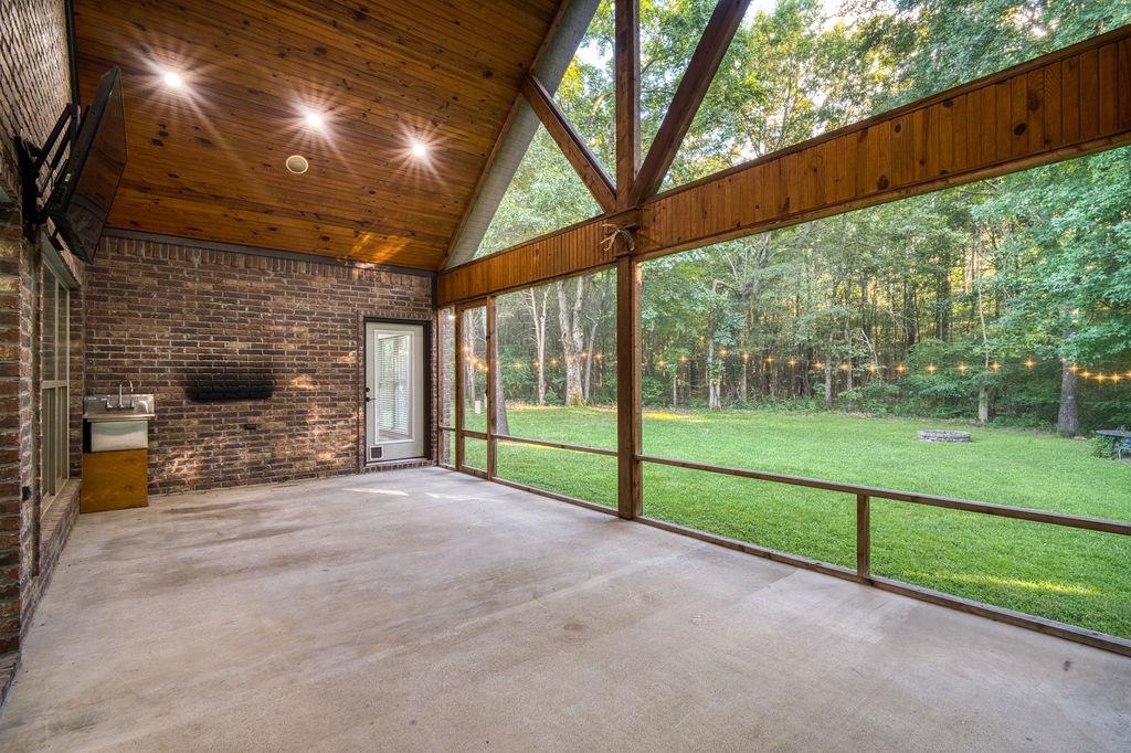 3501 Burdyshaw Jonesboro, AR 72405