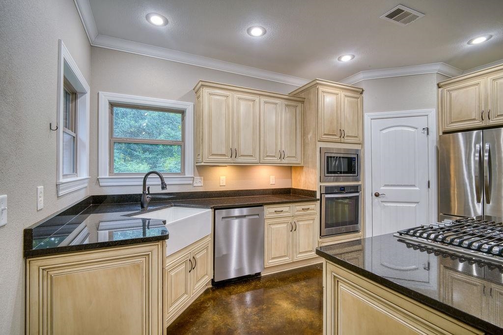 3501 Burdyshaw Jonesboro, AR 72405