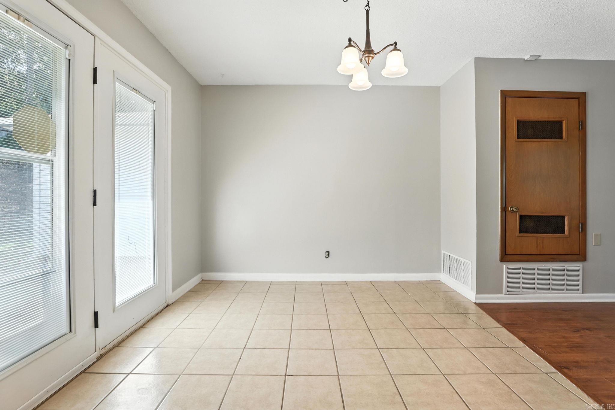 205 Windhill Dr  North Little Rock, AR