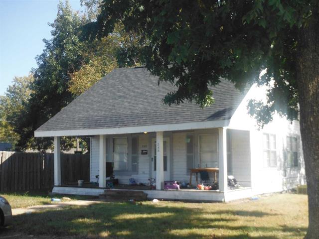 208  NE Front  Walnut Ridge, AR
