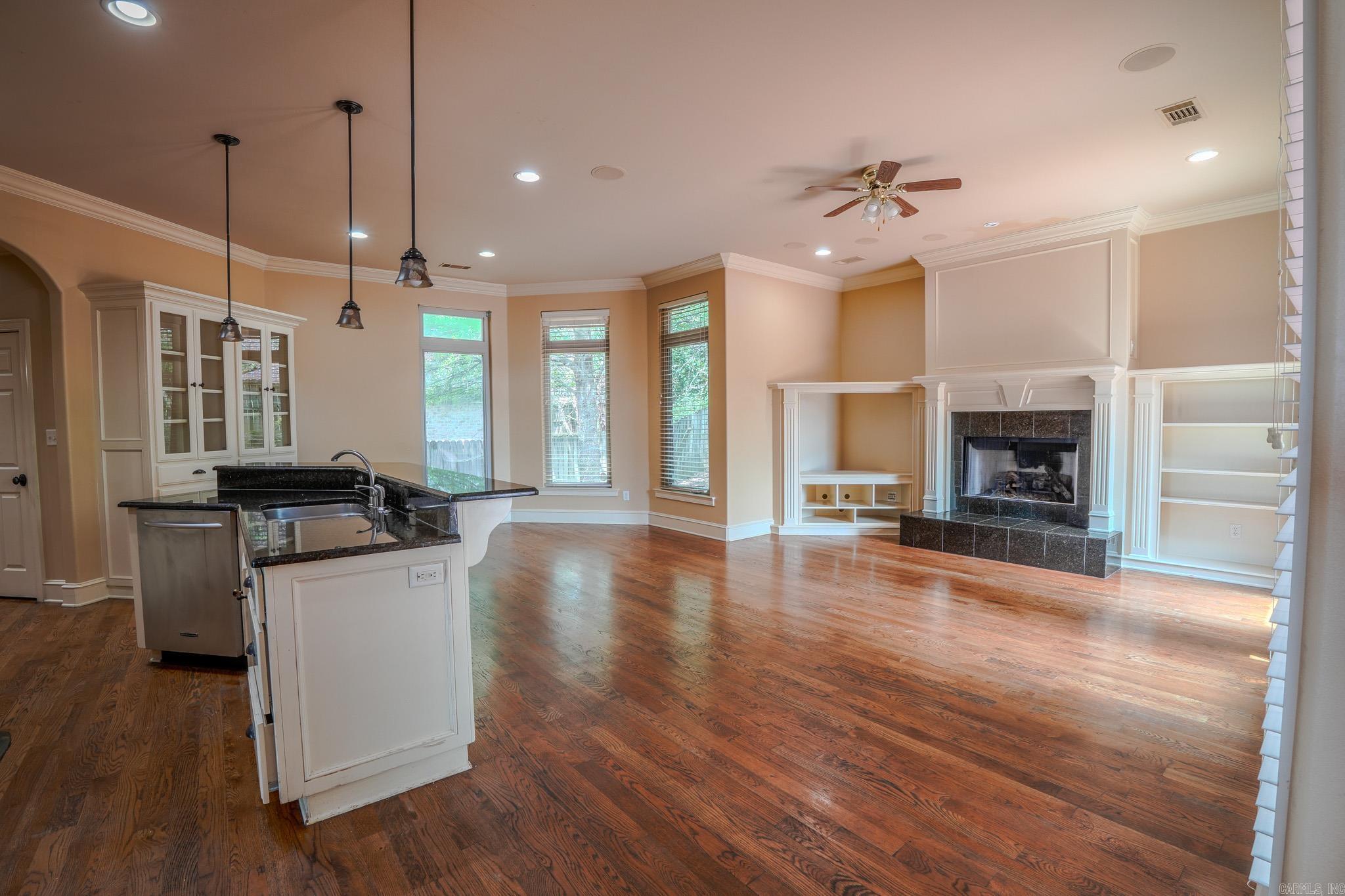 44 Longwell  Little Rock, AR