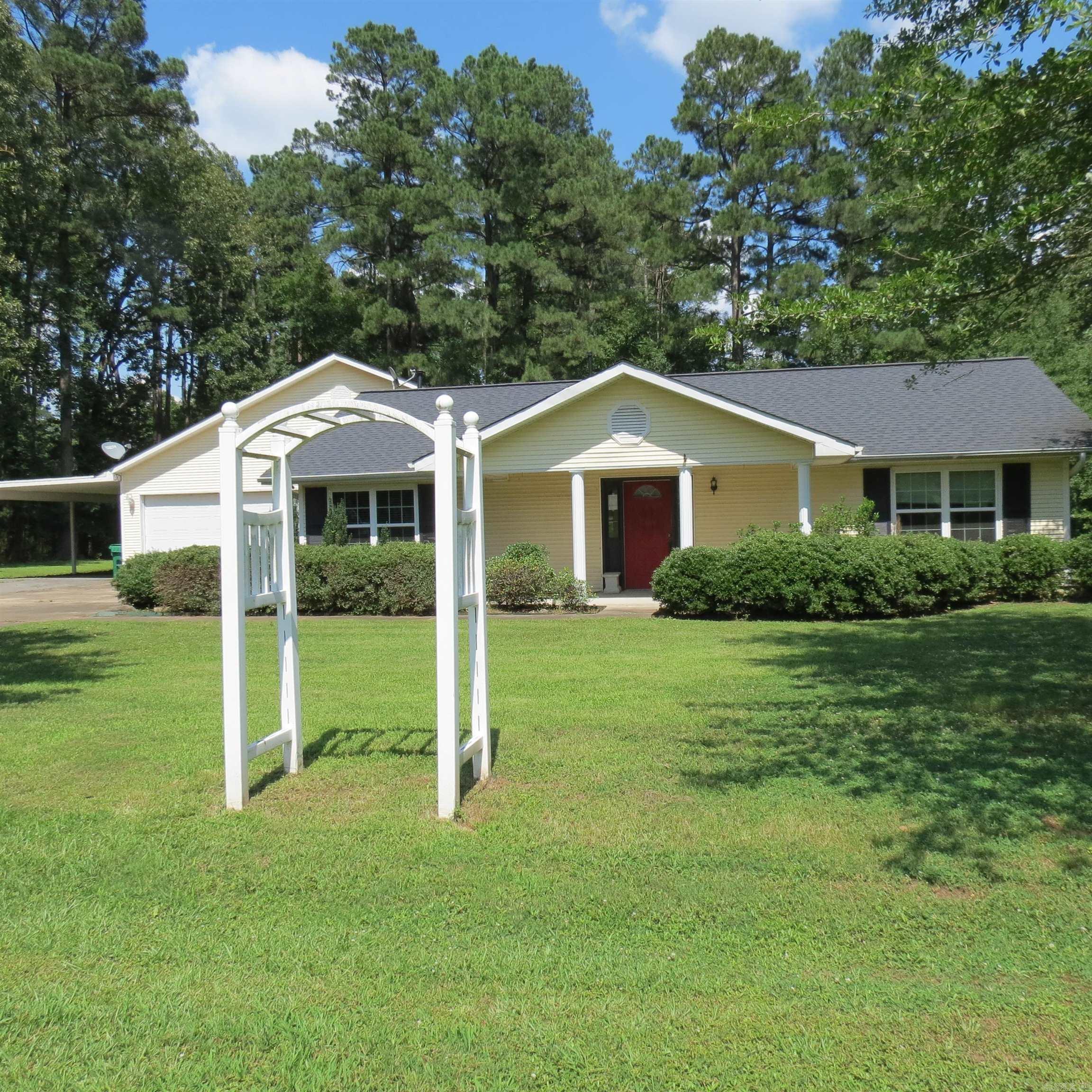 600 Godfrey  White Hall, AR