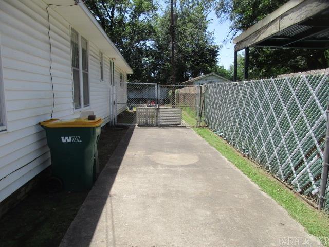 1608 S Oak  Pine Bluff, AR
