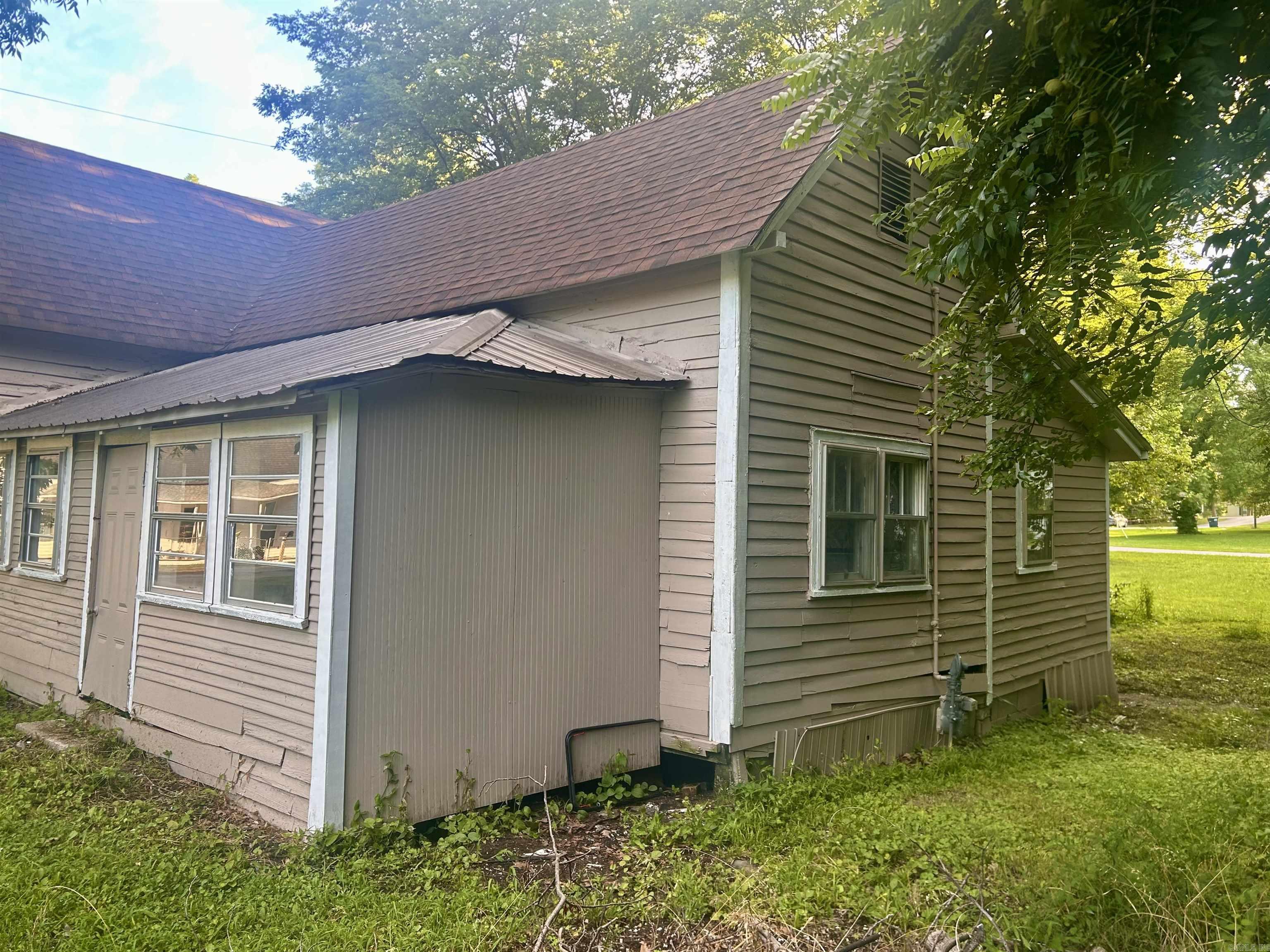 763 W Court Street  Piggott, AR