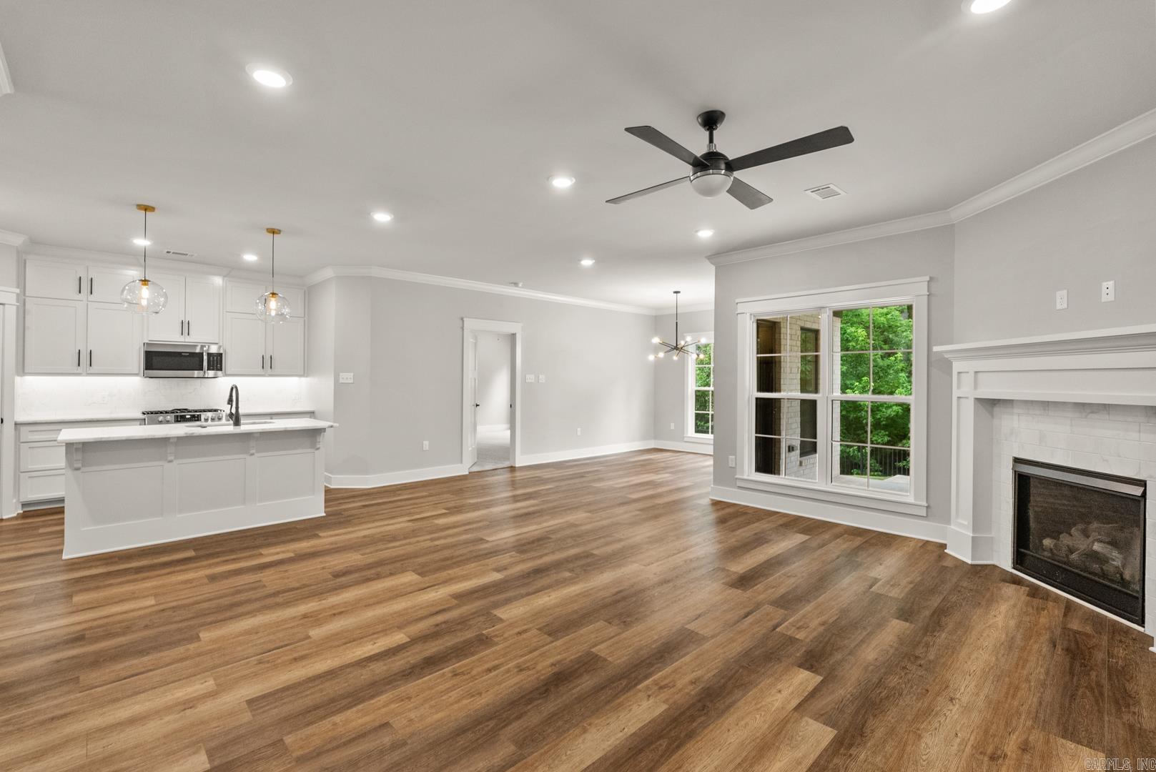 30 Hanna  Maumelle, AR
