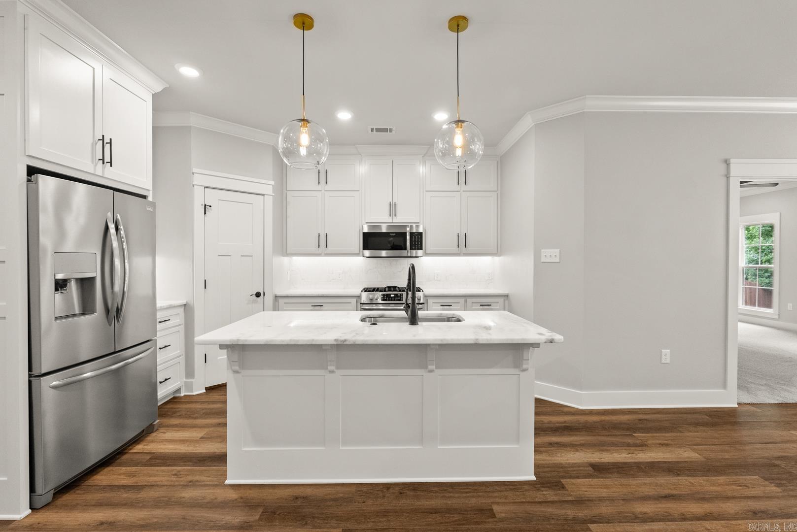 30 Hanna  Maumelle, AR