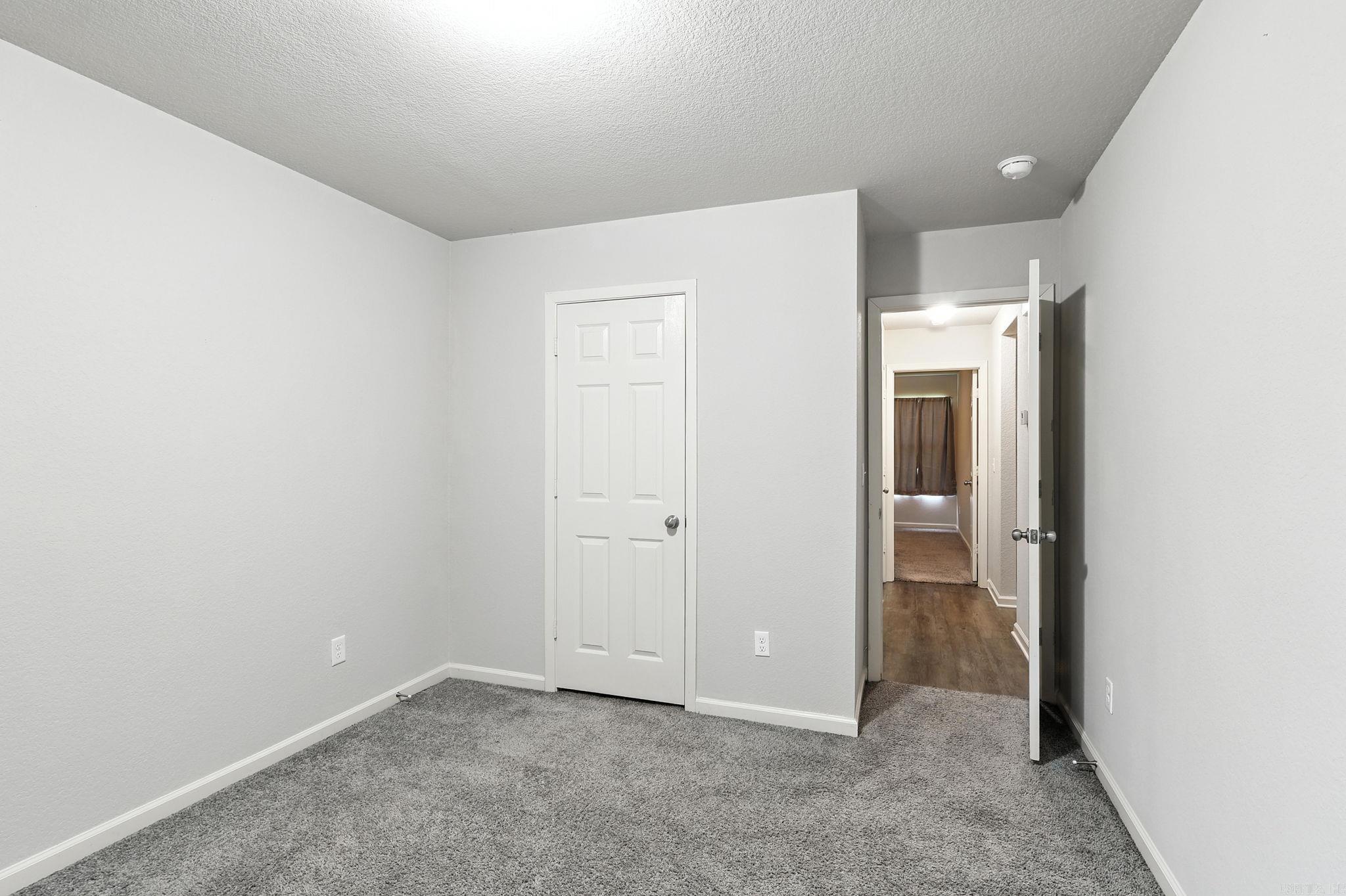 17 Diamanitina  Little Rock, AR