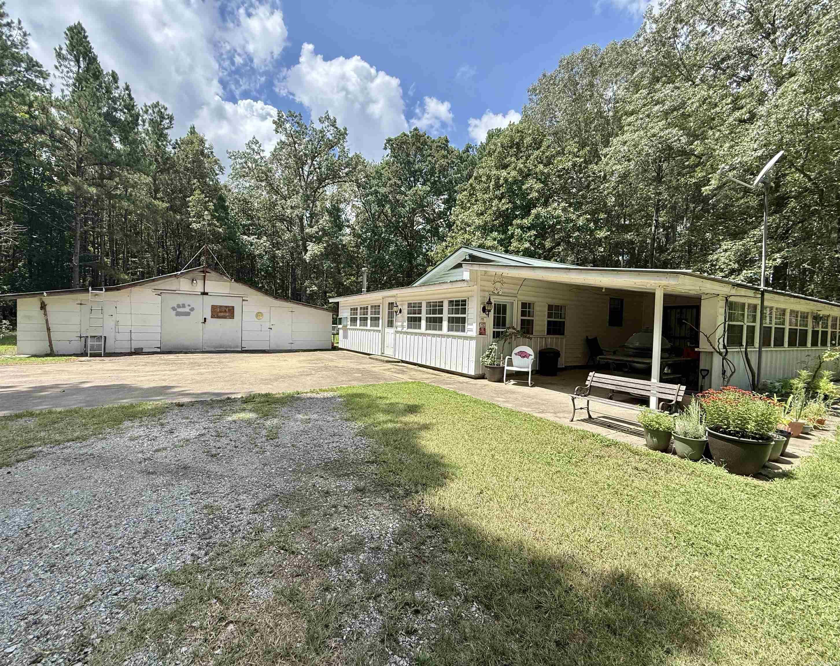 10847 HWY 270 E  Sheridan, AR