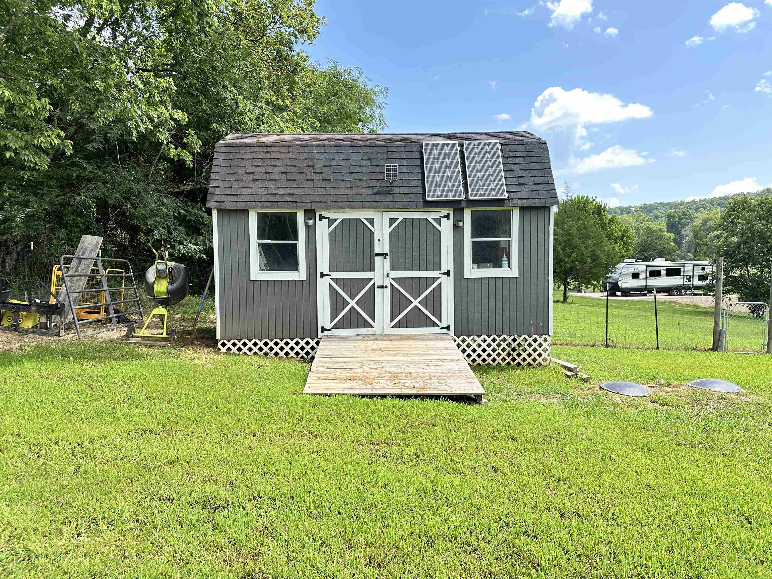 96 Pine Hollow  Hardy, AR
