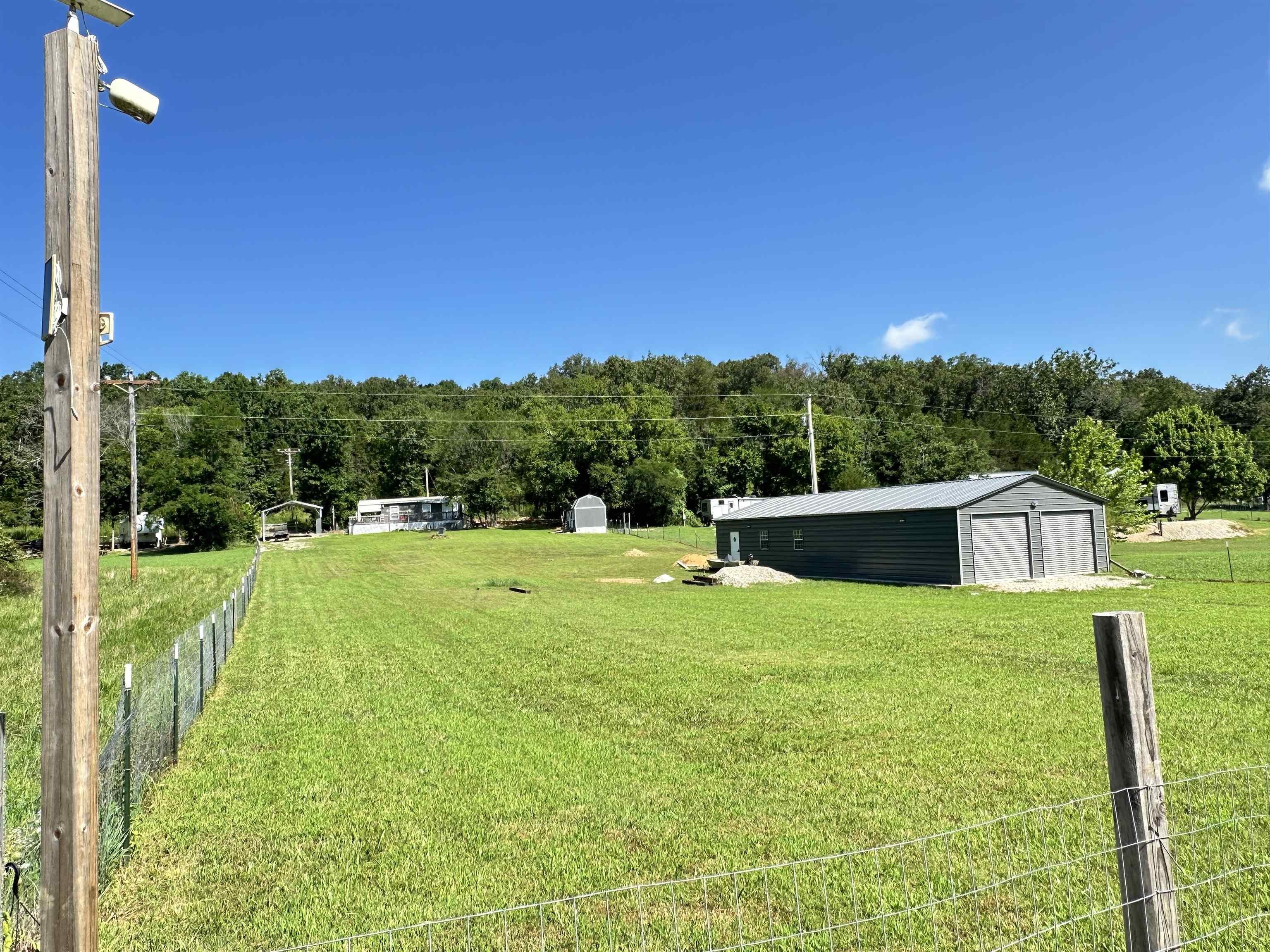 96 Pine Hollow  Hardy, AR