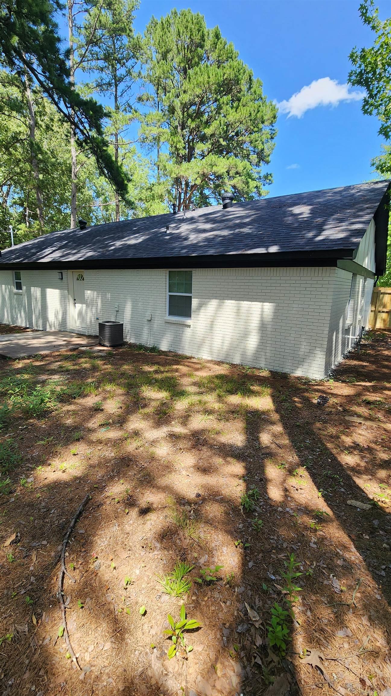 6 Fresno Ct  Little Rock, AR