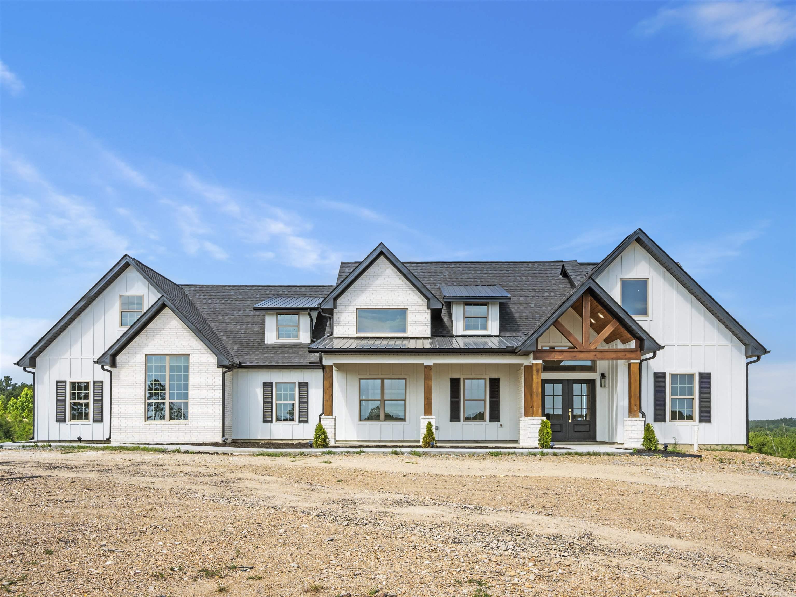 220 Goodeaux  Lonsdale, AR