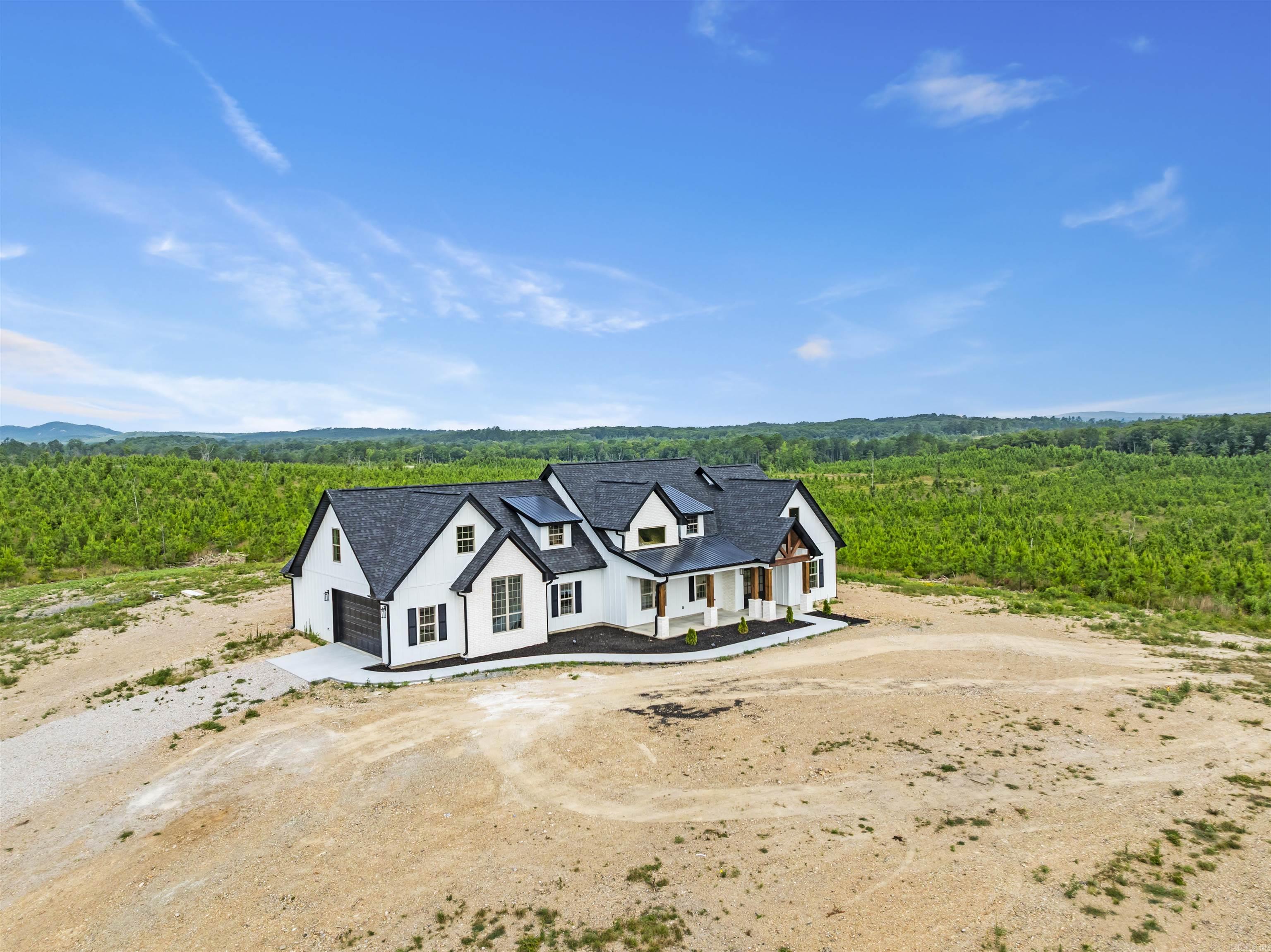 220 Goodeaux  Lonsdale, AR