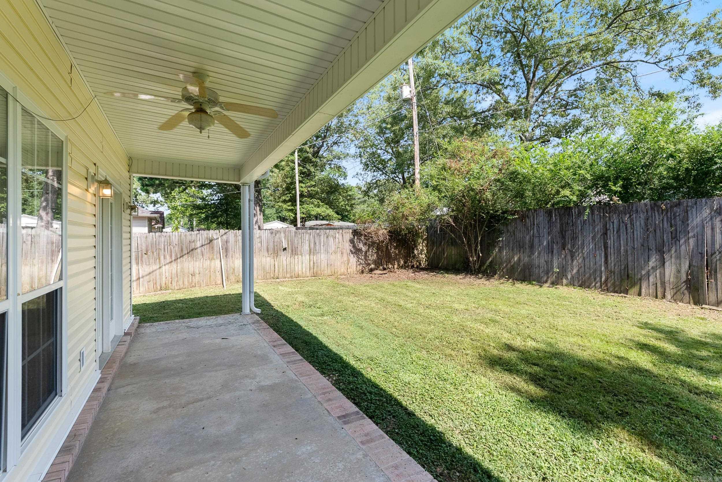 305 Ridgelea  Sherwood, AR